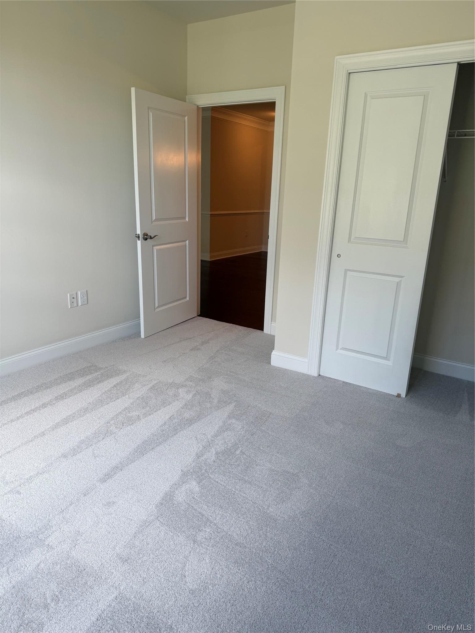 811 Regency Drive Unit: 802 thumbnail 9