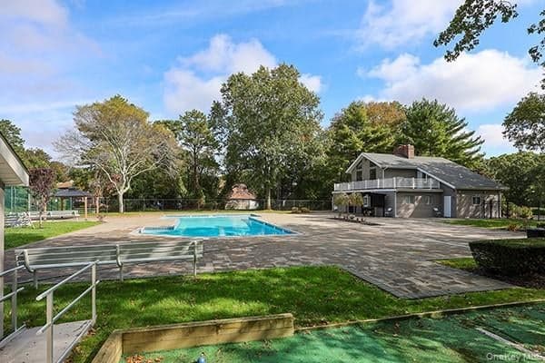 133 Fieldstone Court thumbnail 27