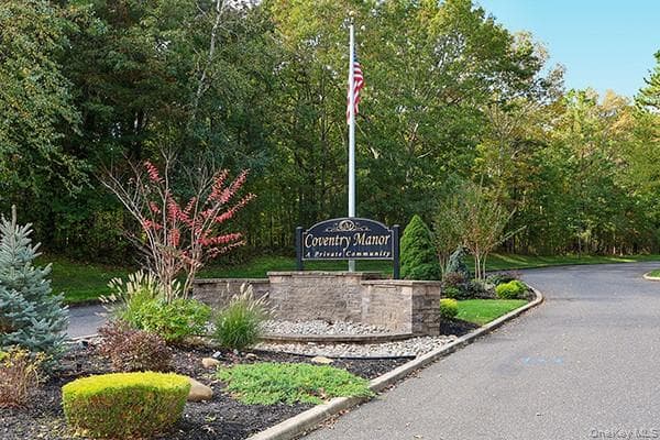 133 Fieldstone Court thumbnail 32