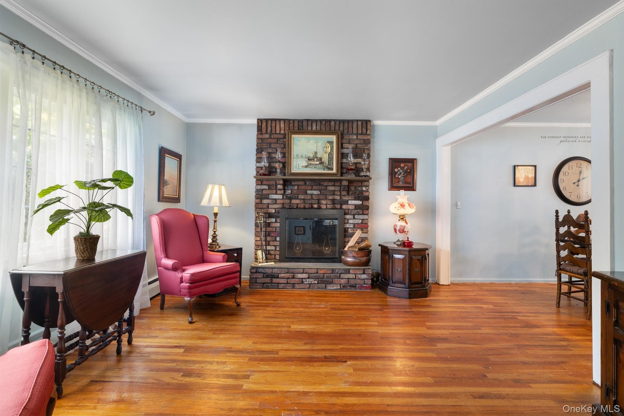 144 Nassau Avenue thumbnail 3