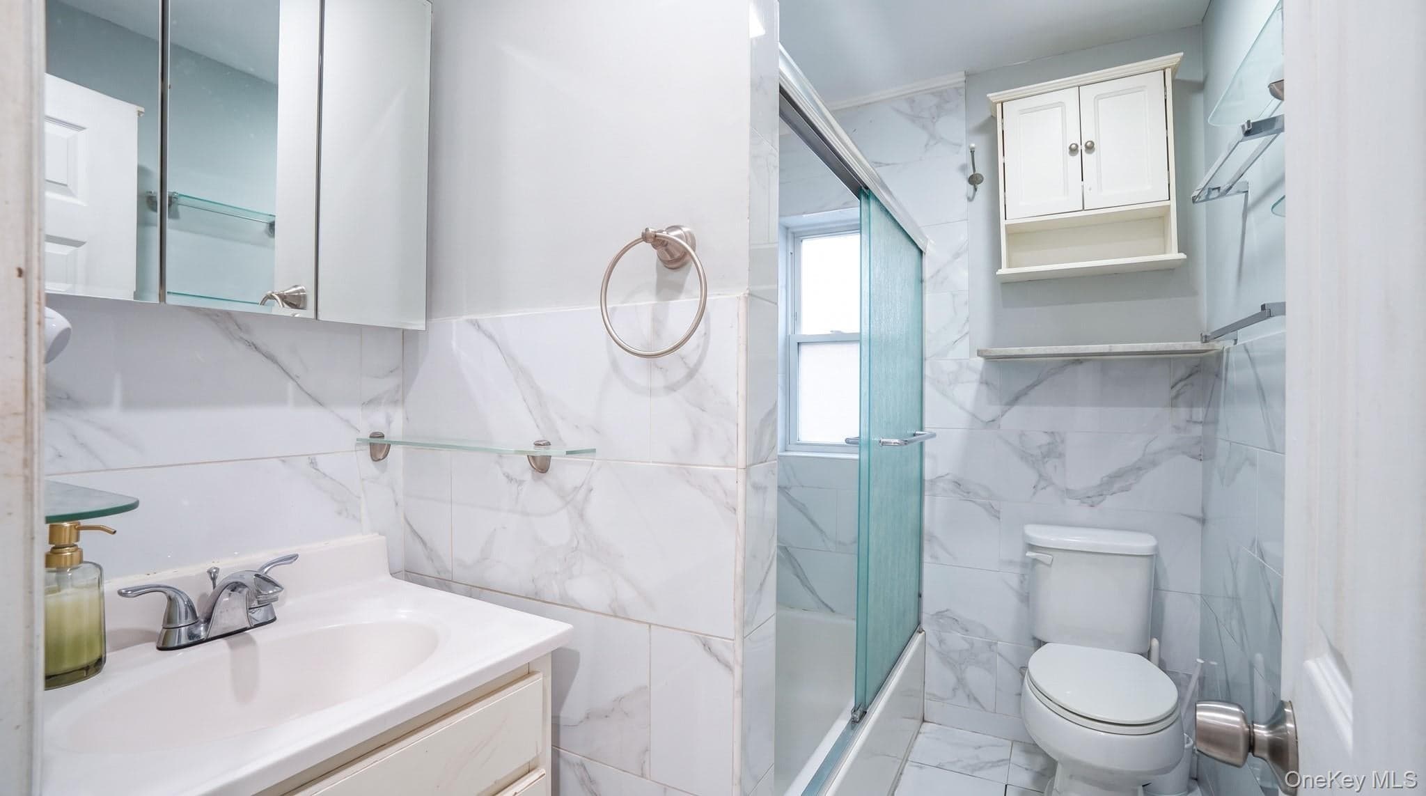 6932 Gouverneur Avenue thumbnail 21