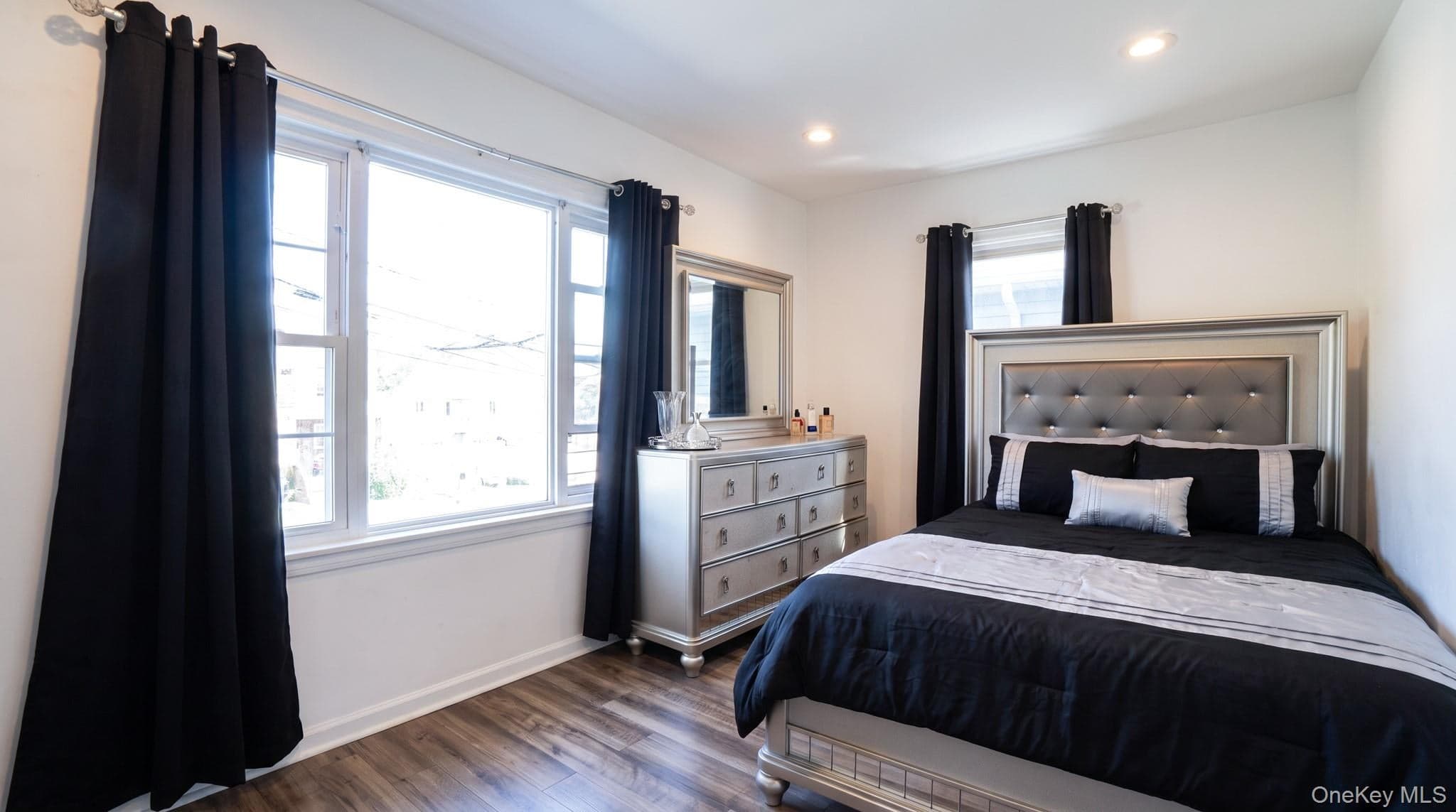 6932 Gouverneur Avenue thumbnail 12