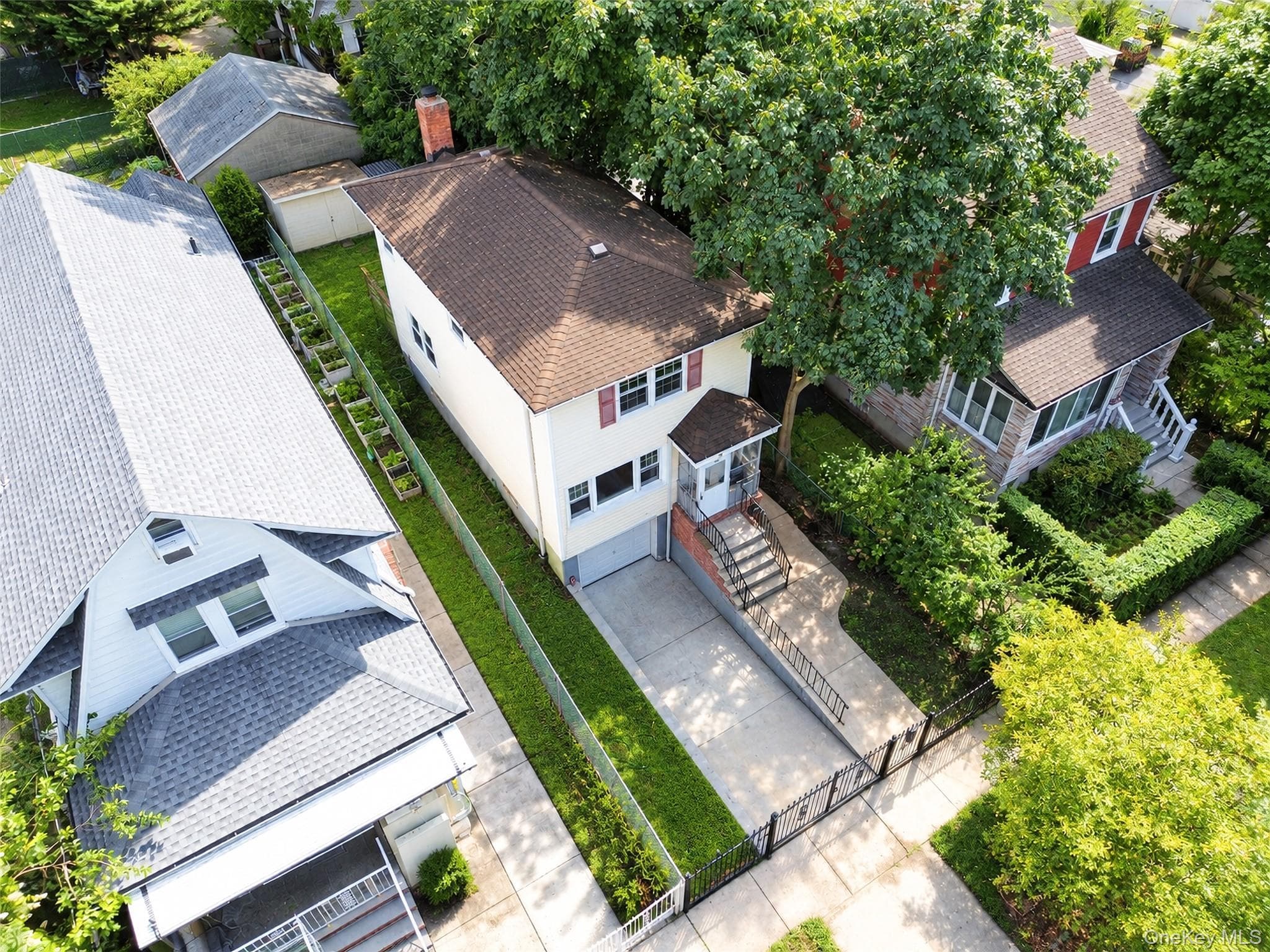 142-10 Oak Avenue thumbnail 27