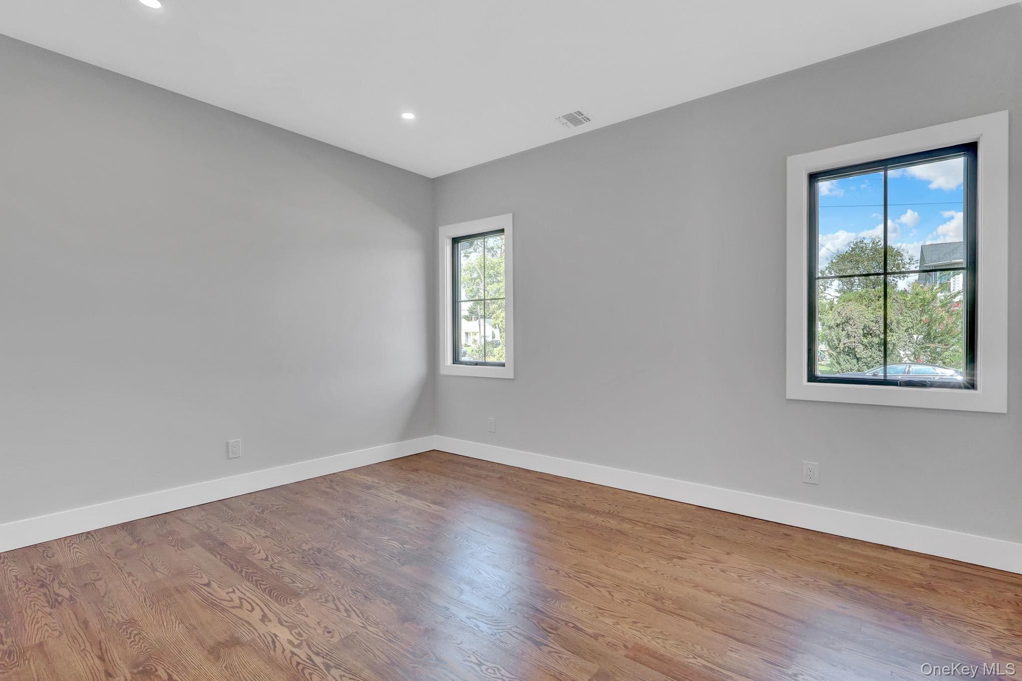 1370 Noel Court thumbnail 5