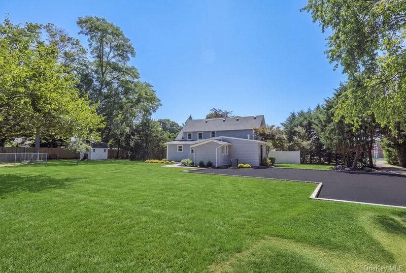 511 Montauk Highway thumbnail 9