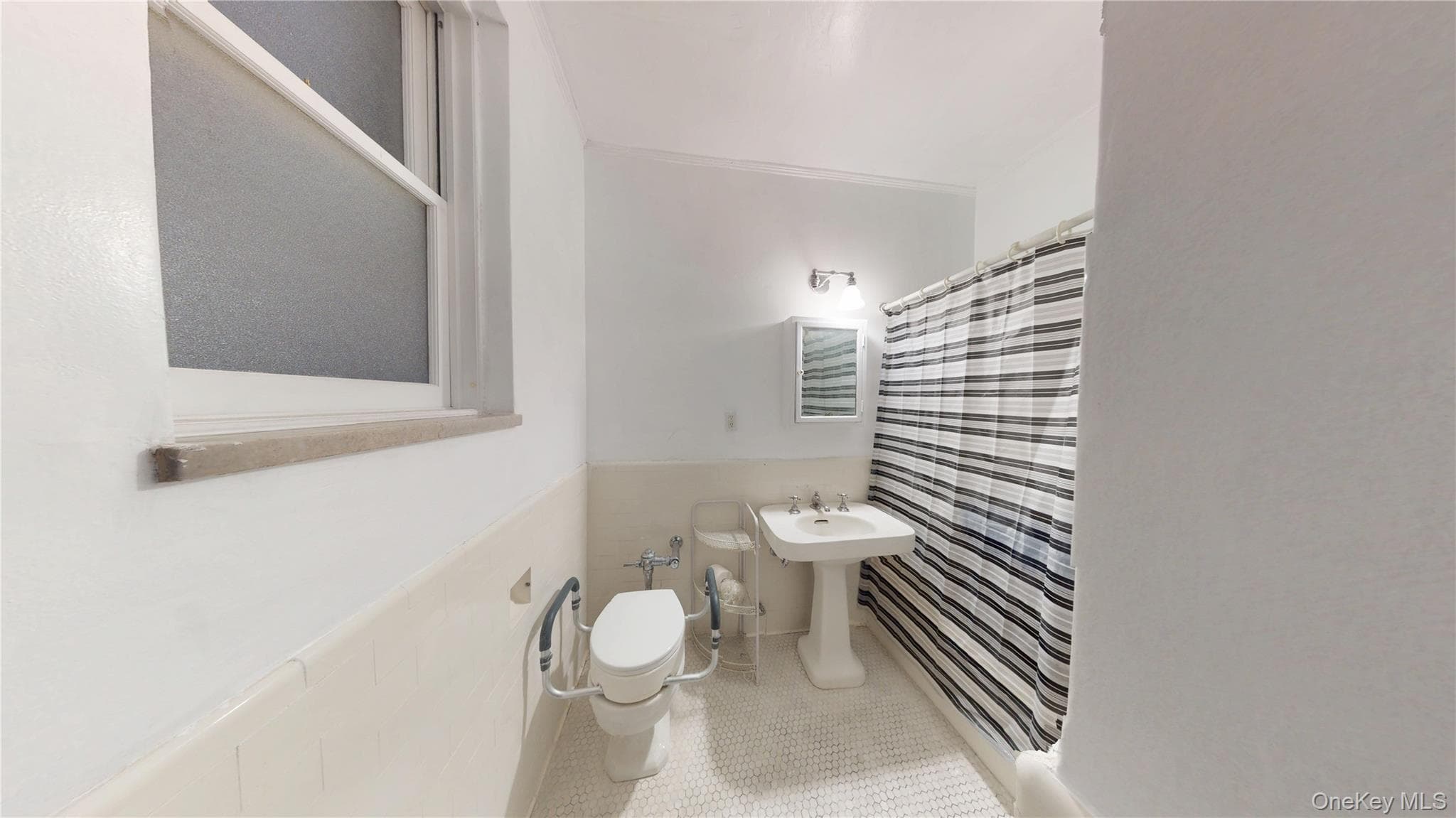 34-37 80th Street Unit: 32 thumbnail 20