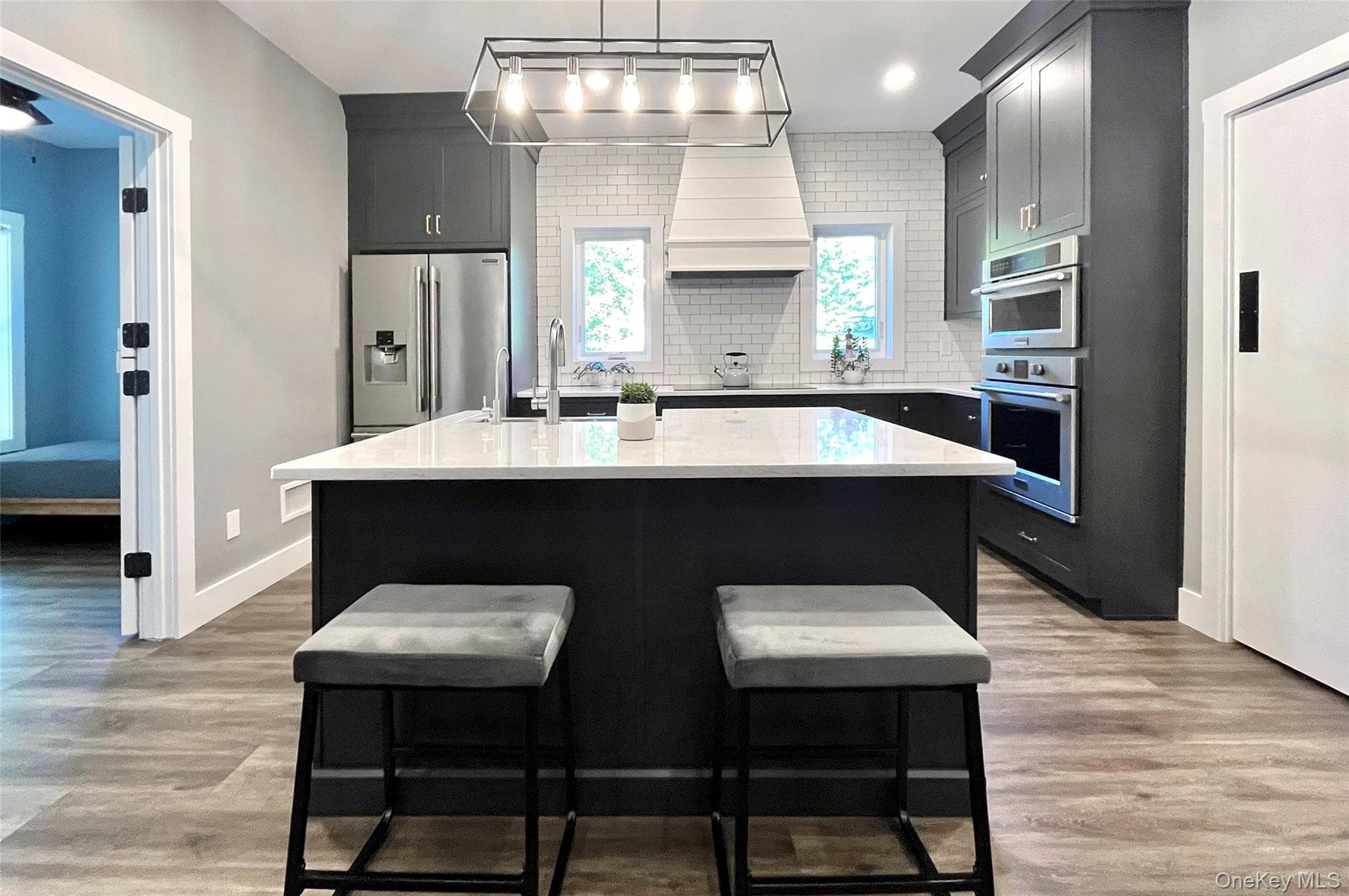 221 Maple Avenue thumbnail 13