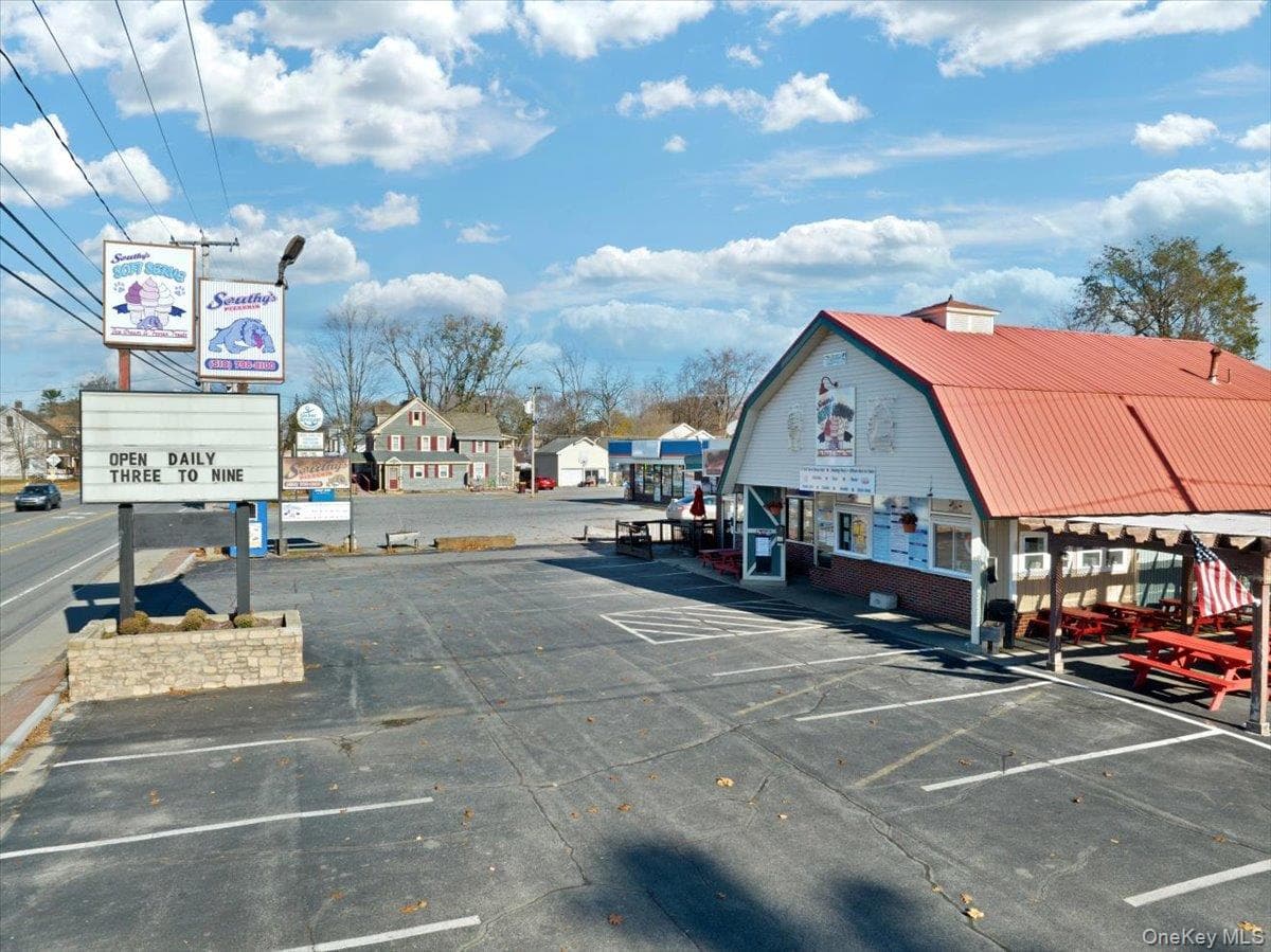 75 Saratoga Avenue thumbnail 37