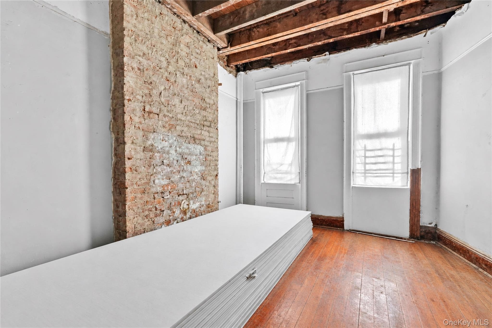 16-77 Woodbine Street thumbnail 29