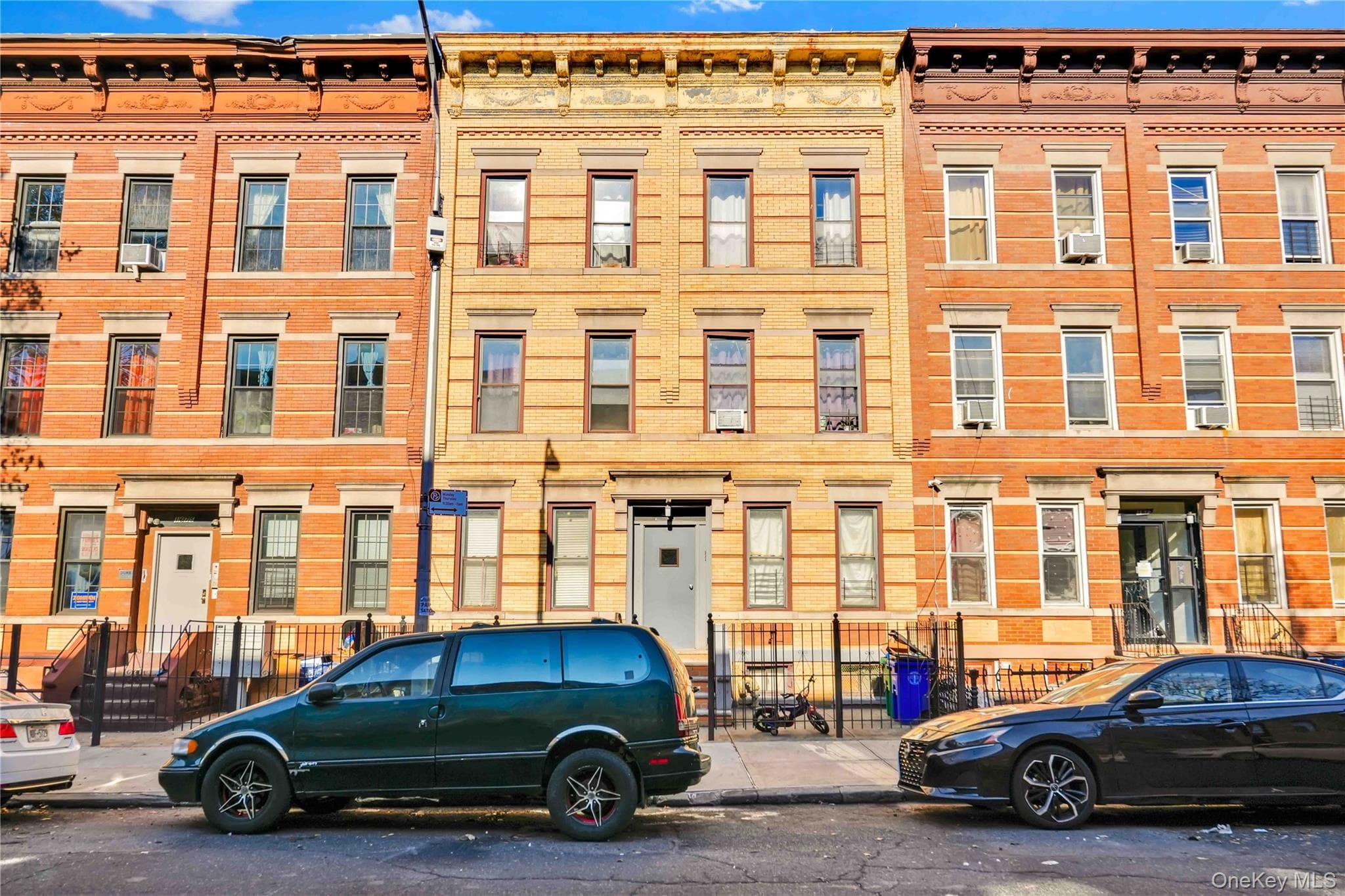 16-77 Woodbine Street thumbnail 35
