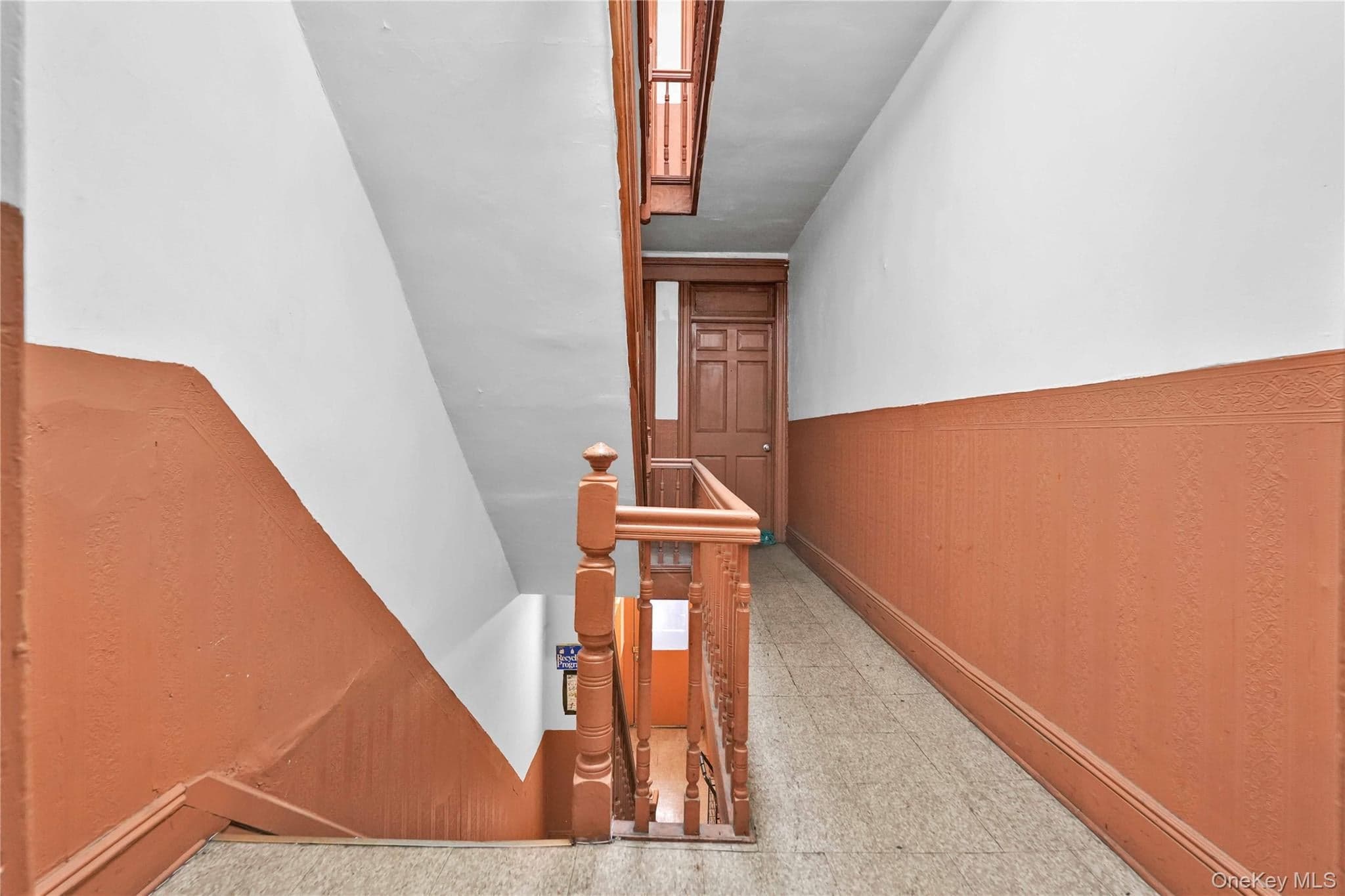 16-77 Woodbine Street thumbnail 13