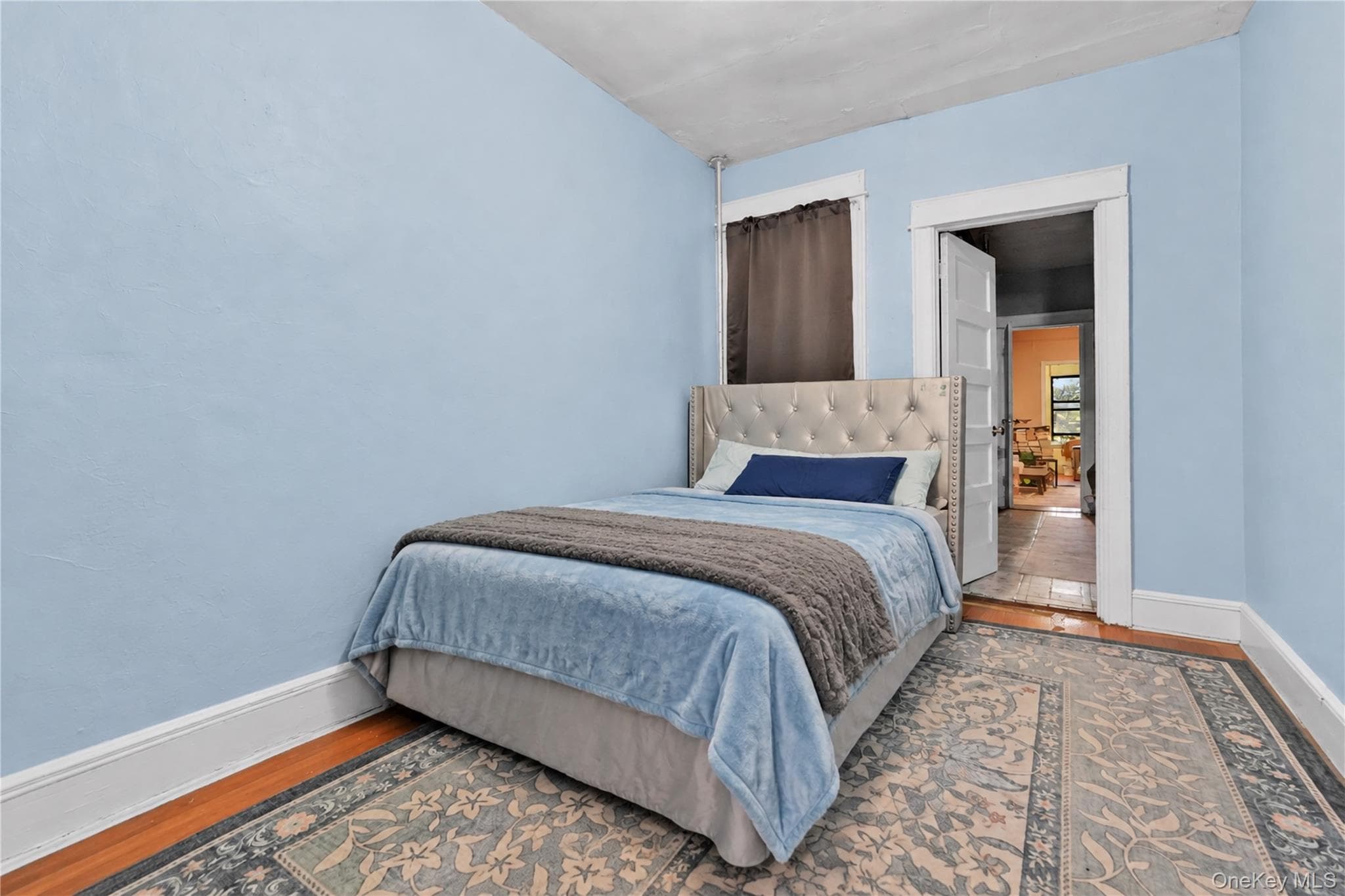 16-77 Woodbine Street thumbnail 12