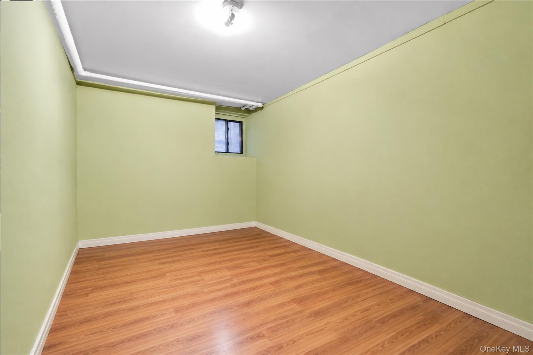 16-77 Woodbine Street thumbnail 31