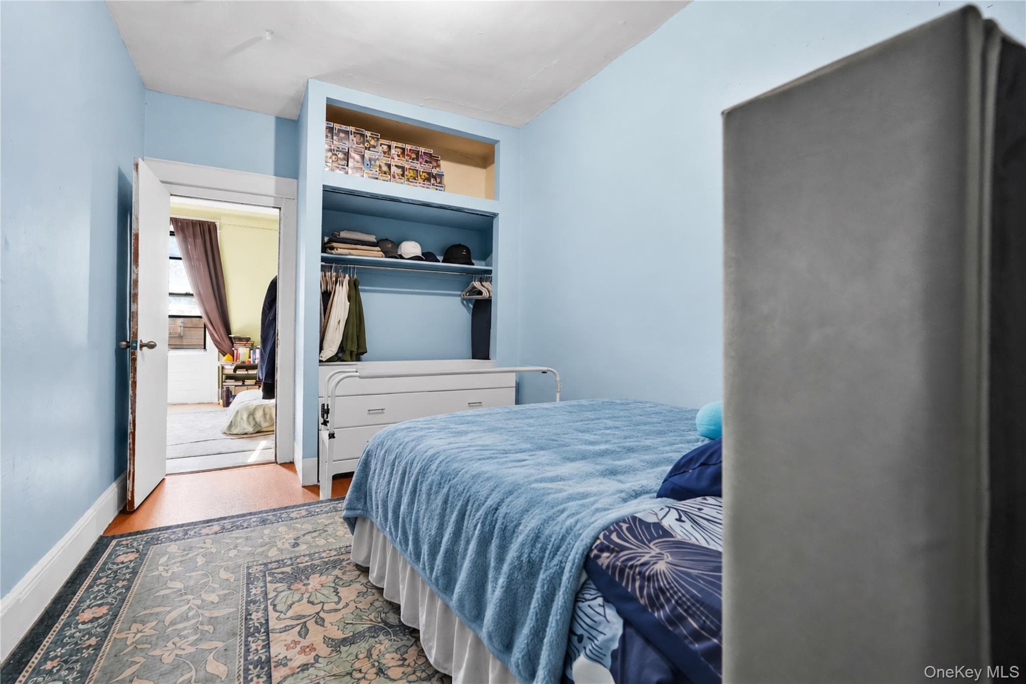 16-77 Woodbine Street thumbnail 9