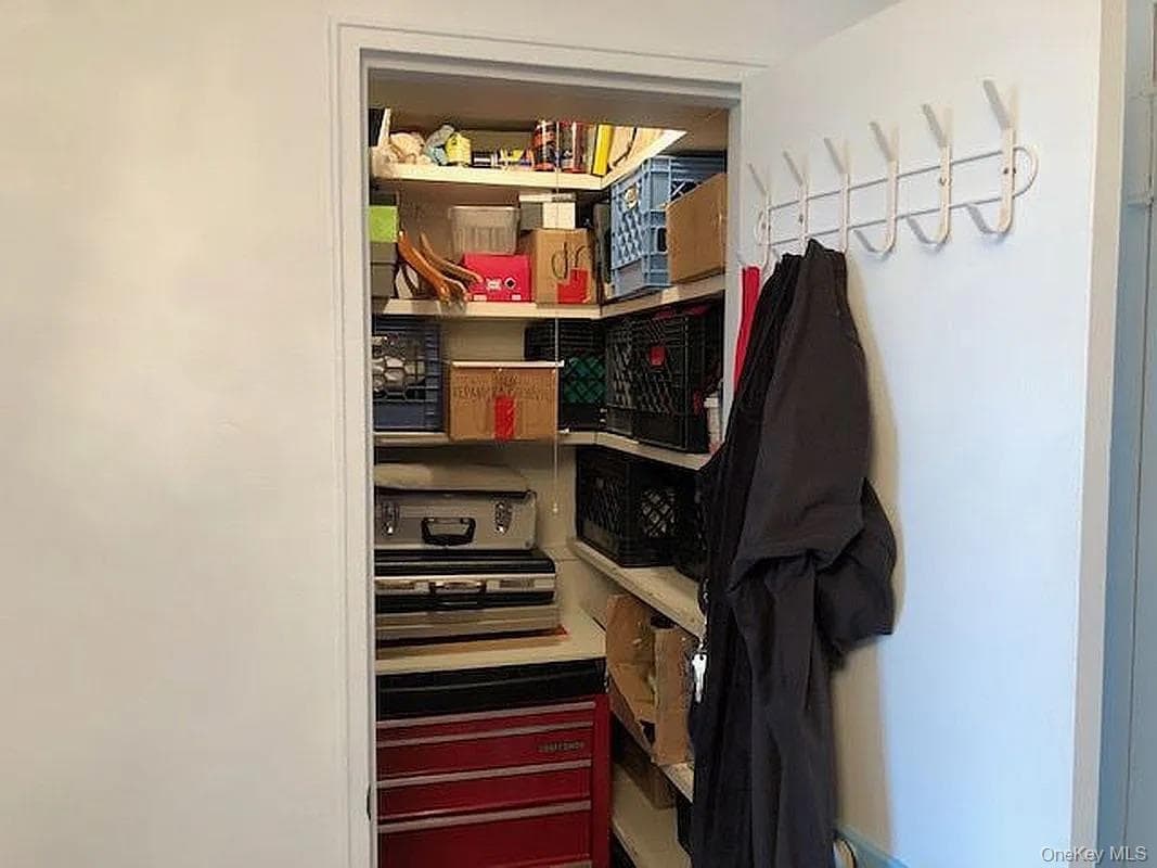 3080 Voorhies Avenue Unit: 5K thumbnail 3