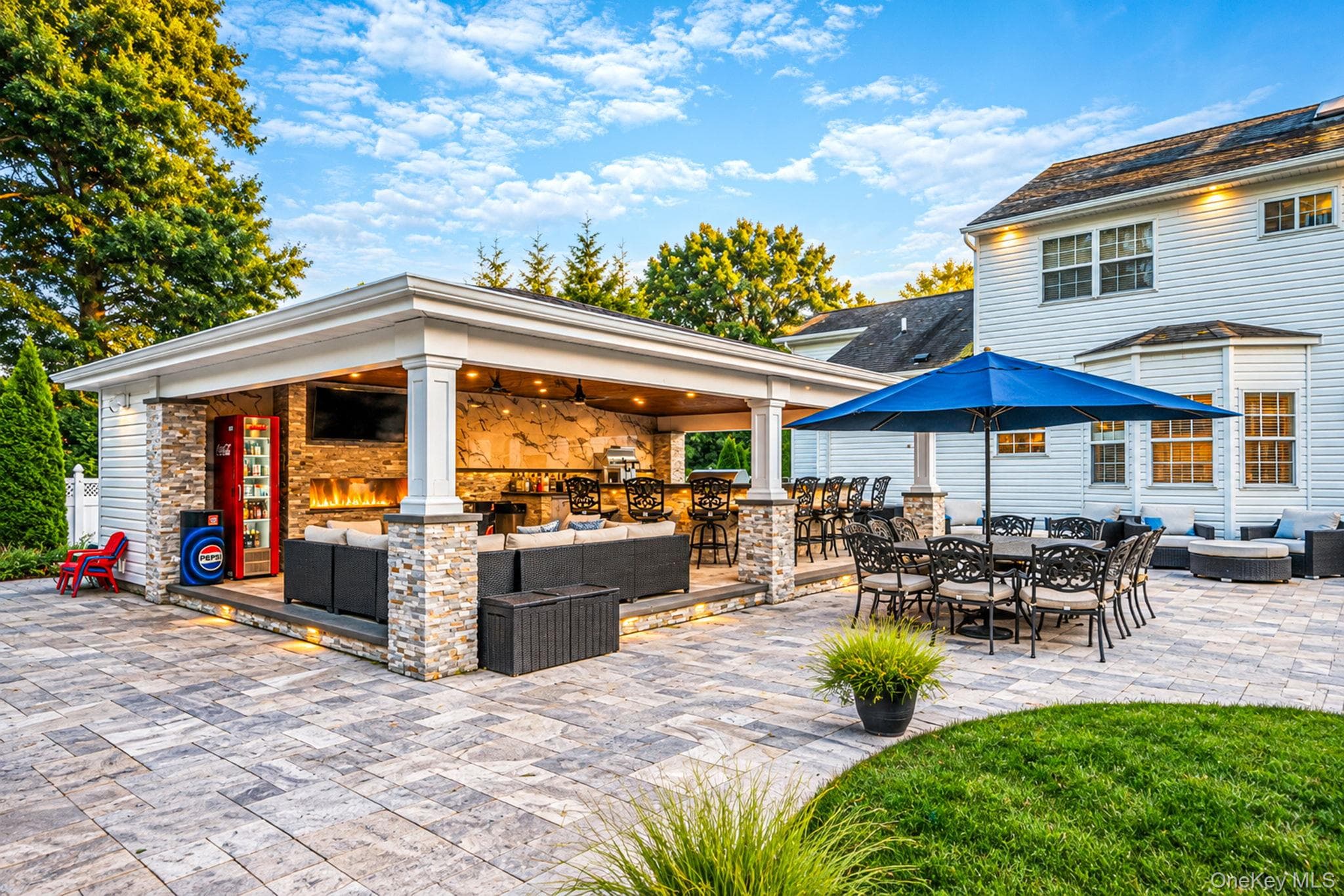 4 Crystal Brook Court thumbnail 42