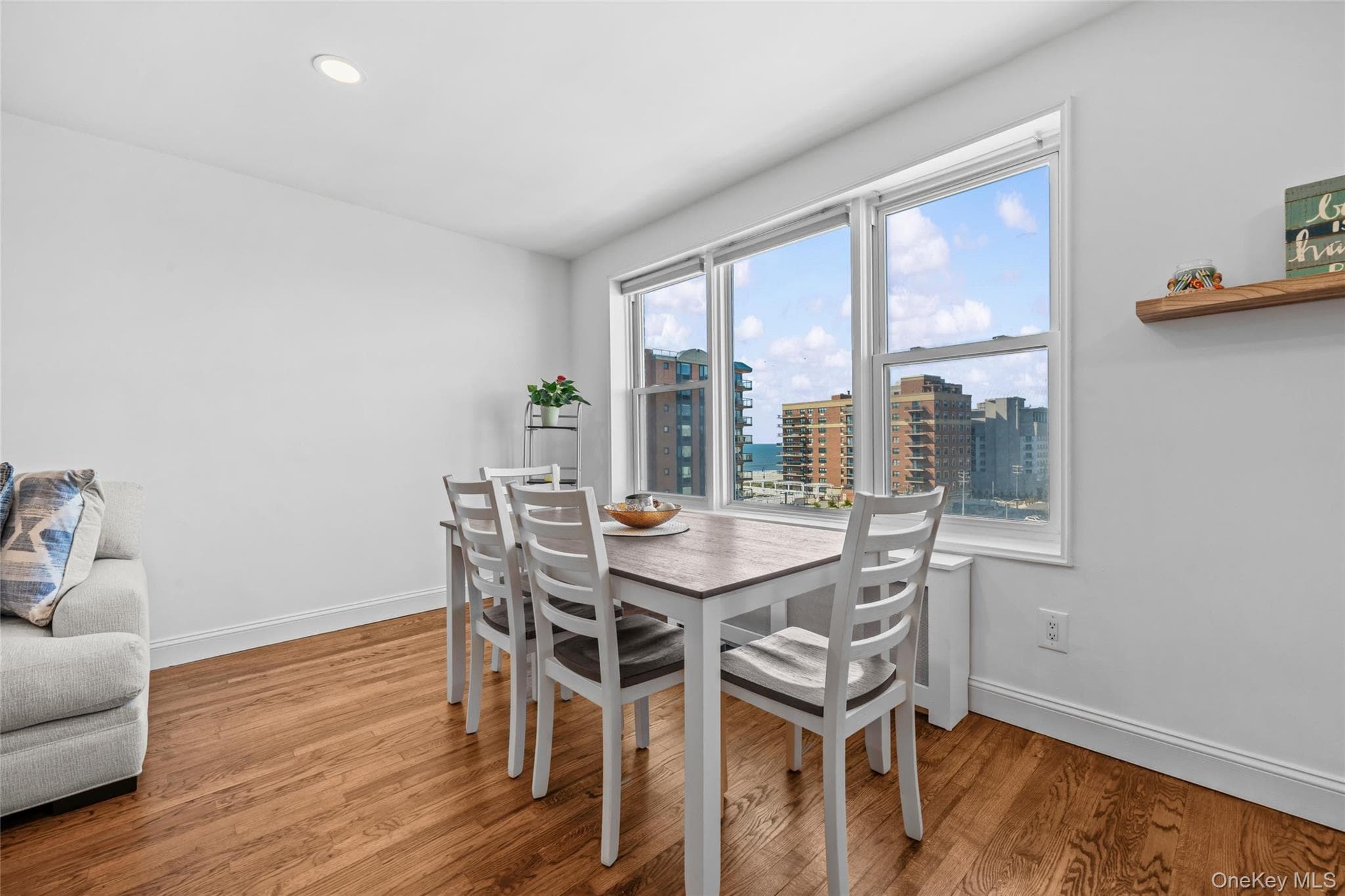 1 E Broadway Unit: 7O thumbnail 8