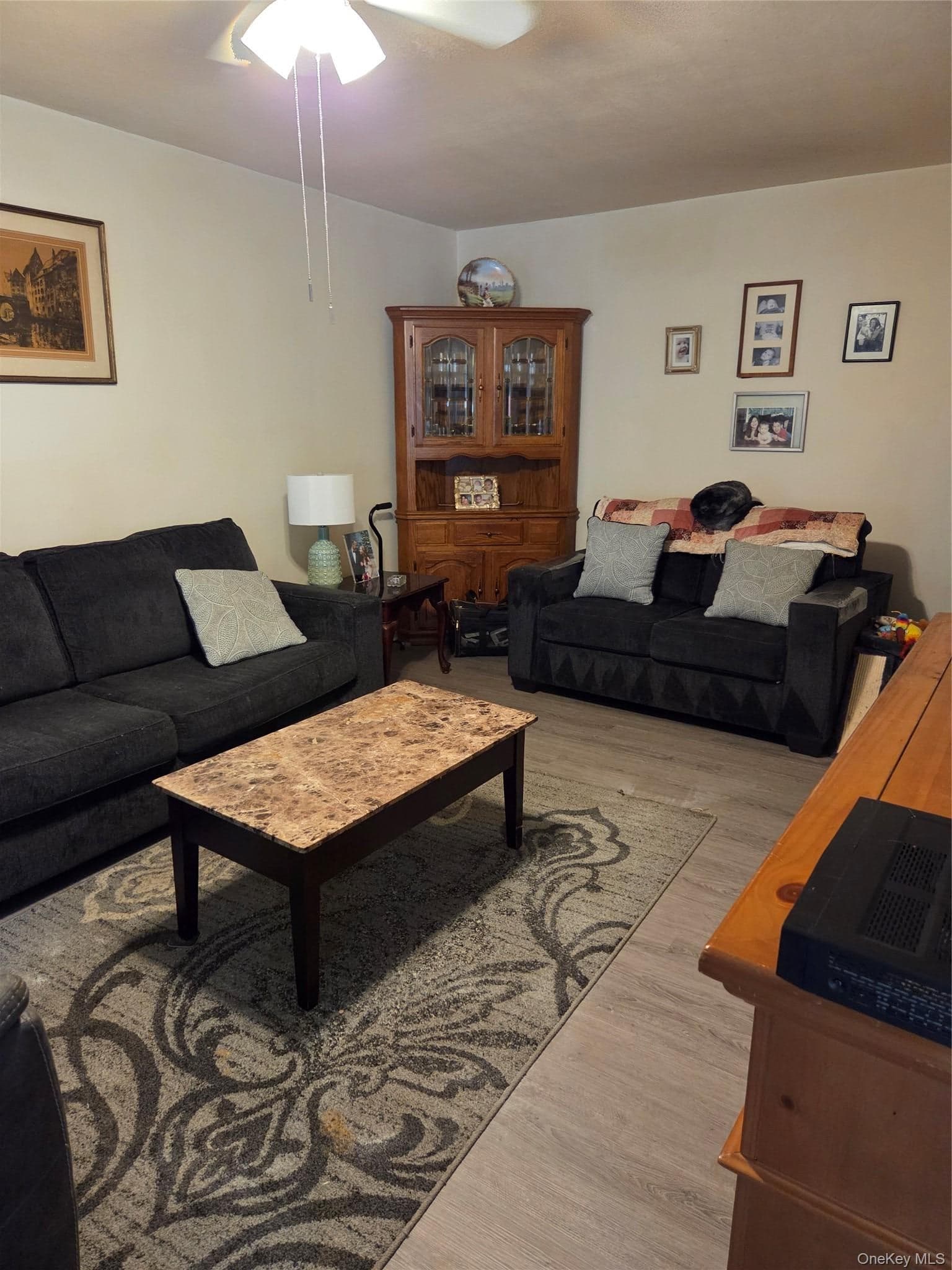 460 Old Town Road Rd Unit: 3C thumbnail 4