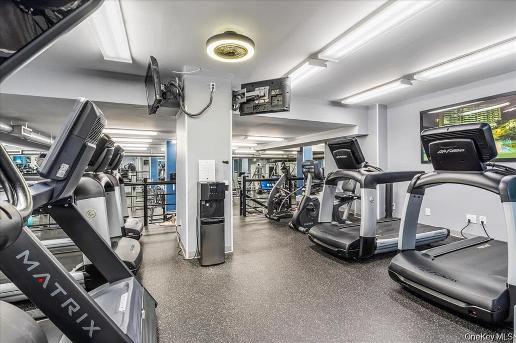17-85 215 Street Unit: 12M thumbnail 34