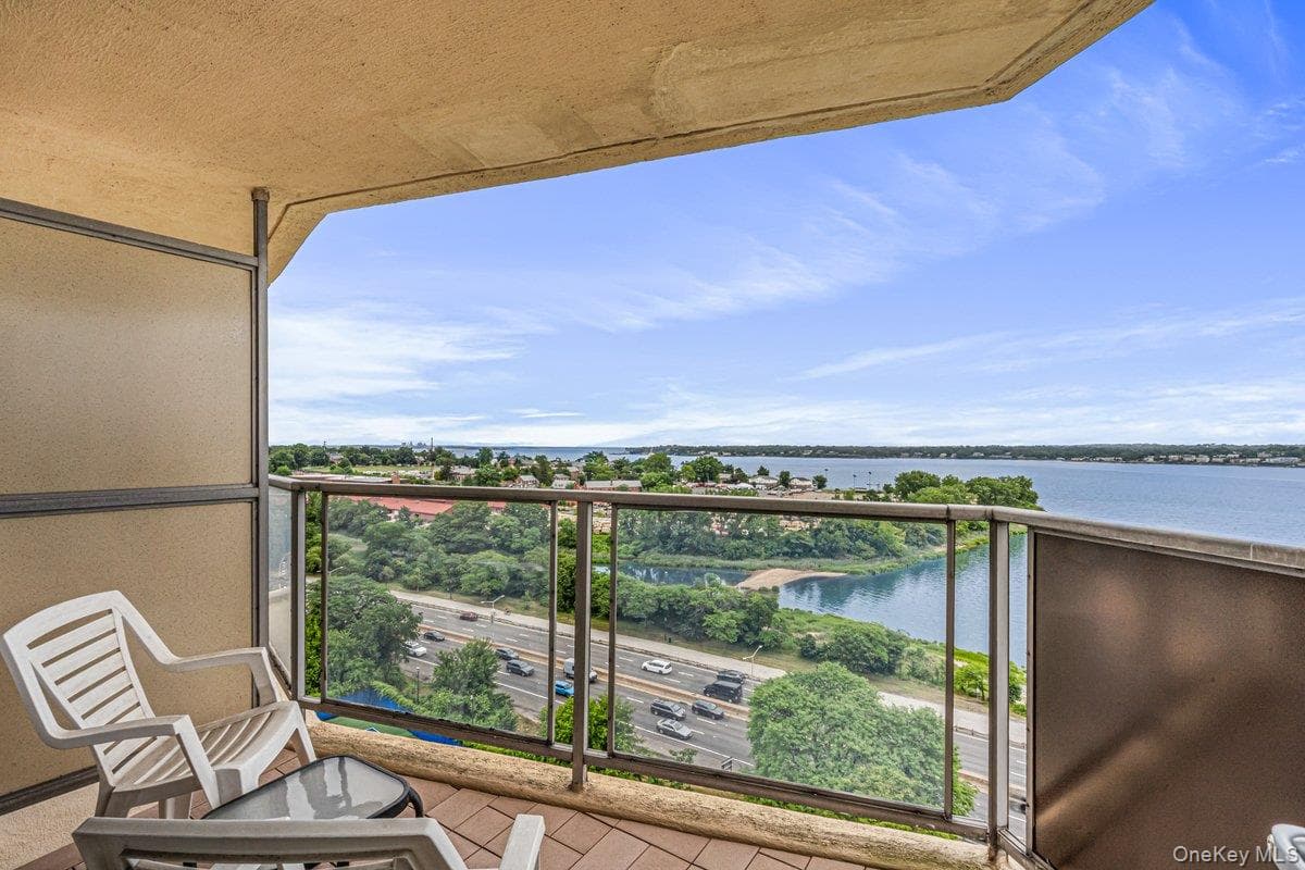 17-85 215 Street Unit: 12M thumbnail 21