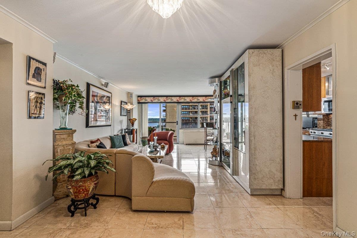 17-85 215 Street Unit: 12M thumbnail 8