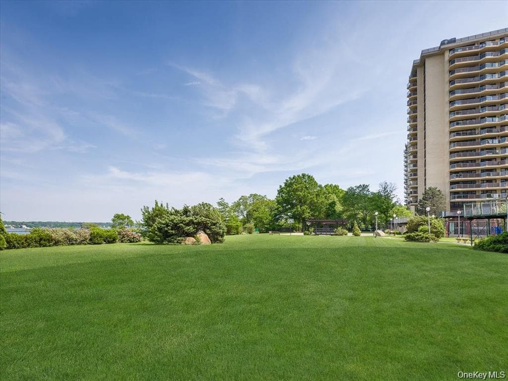 17-85 215 Street Unit: 12M thumbnail 30