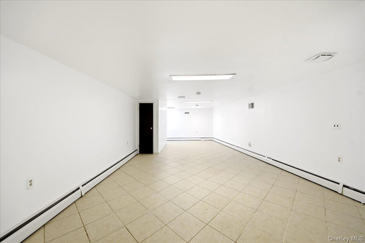 1020 Mclean Avenue thumbnail 9