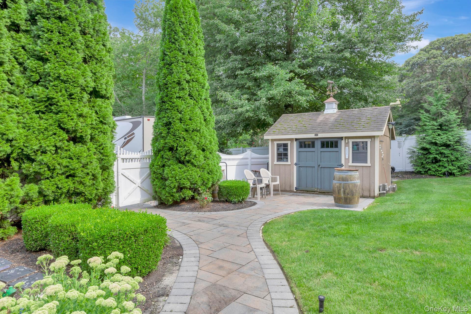 2835 N Wading River Road thumbnail 34