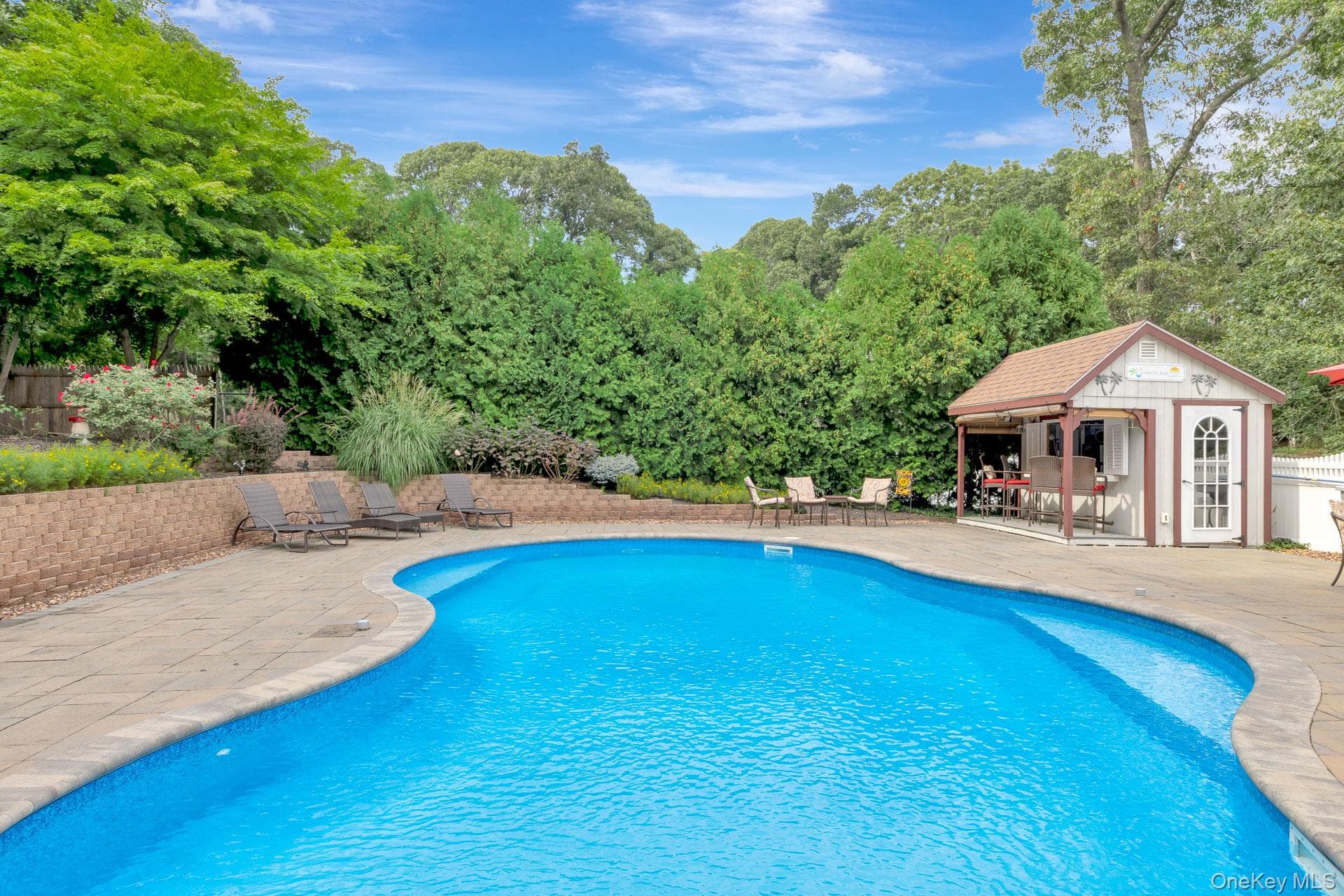2835 N Wading River Road thumbnail 42