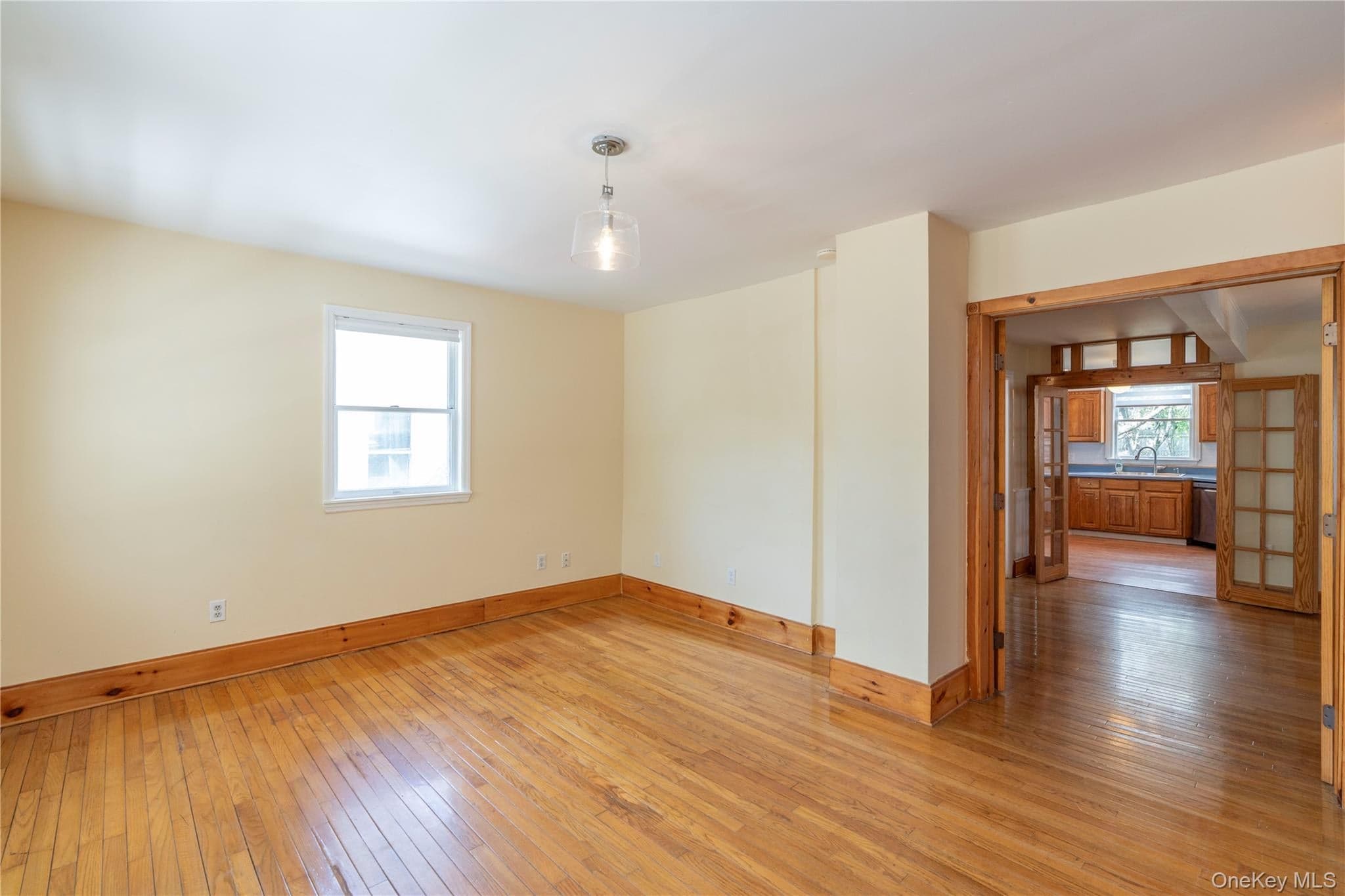 15 Charles ST thumbnail 19