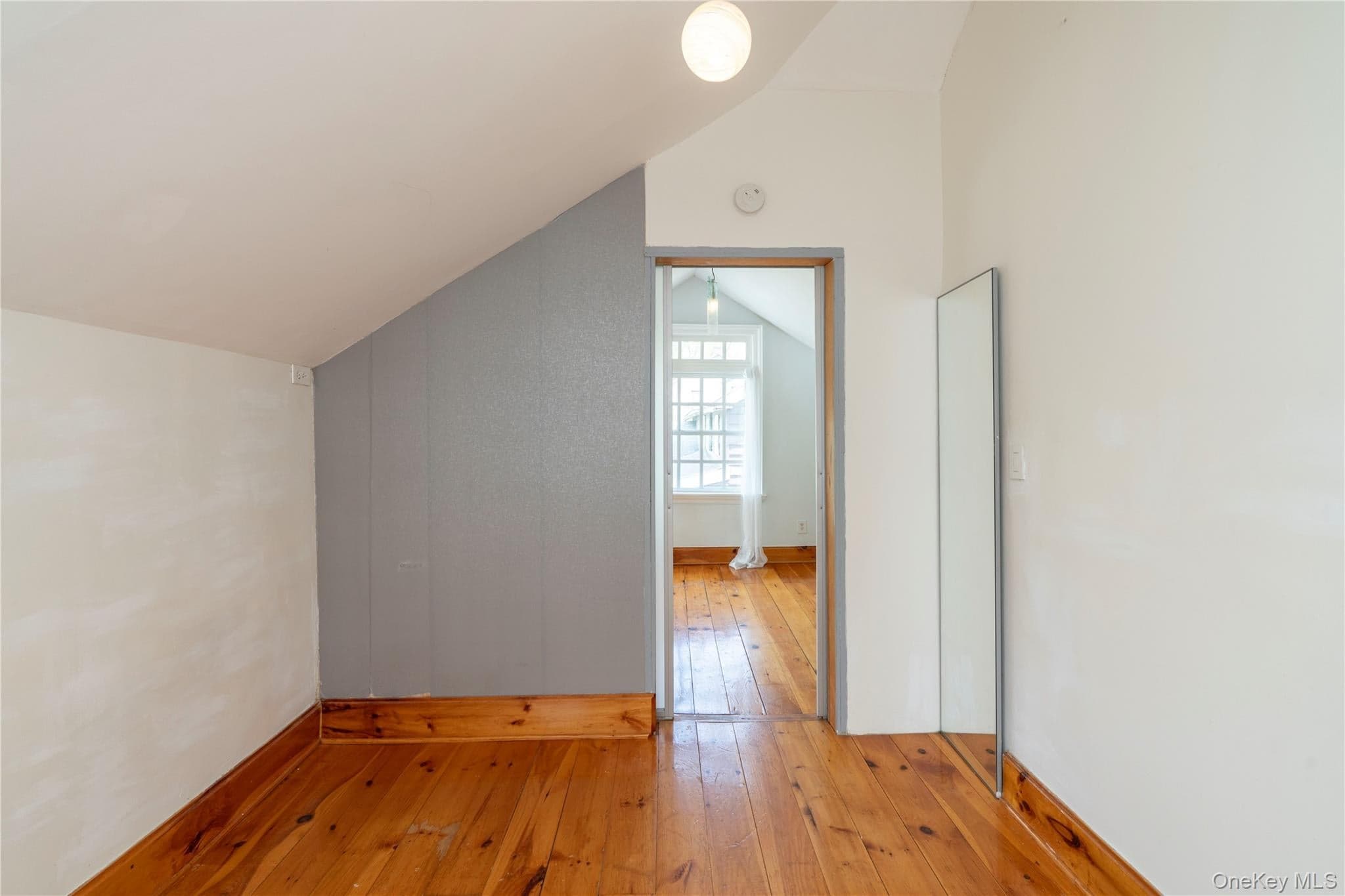 15 Charles ST thumbnail 44