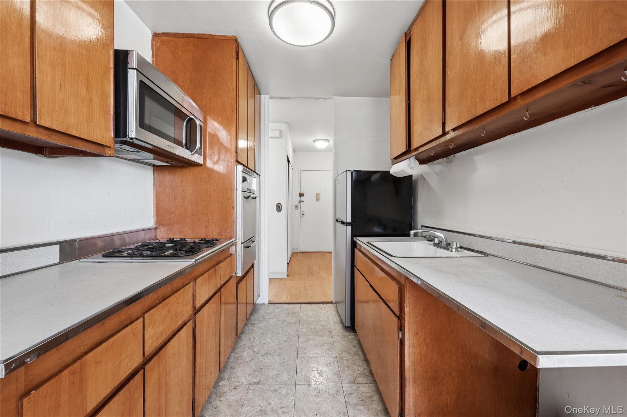 880 Boynton Avenue Unit: 9A thumbnail 4