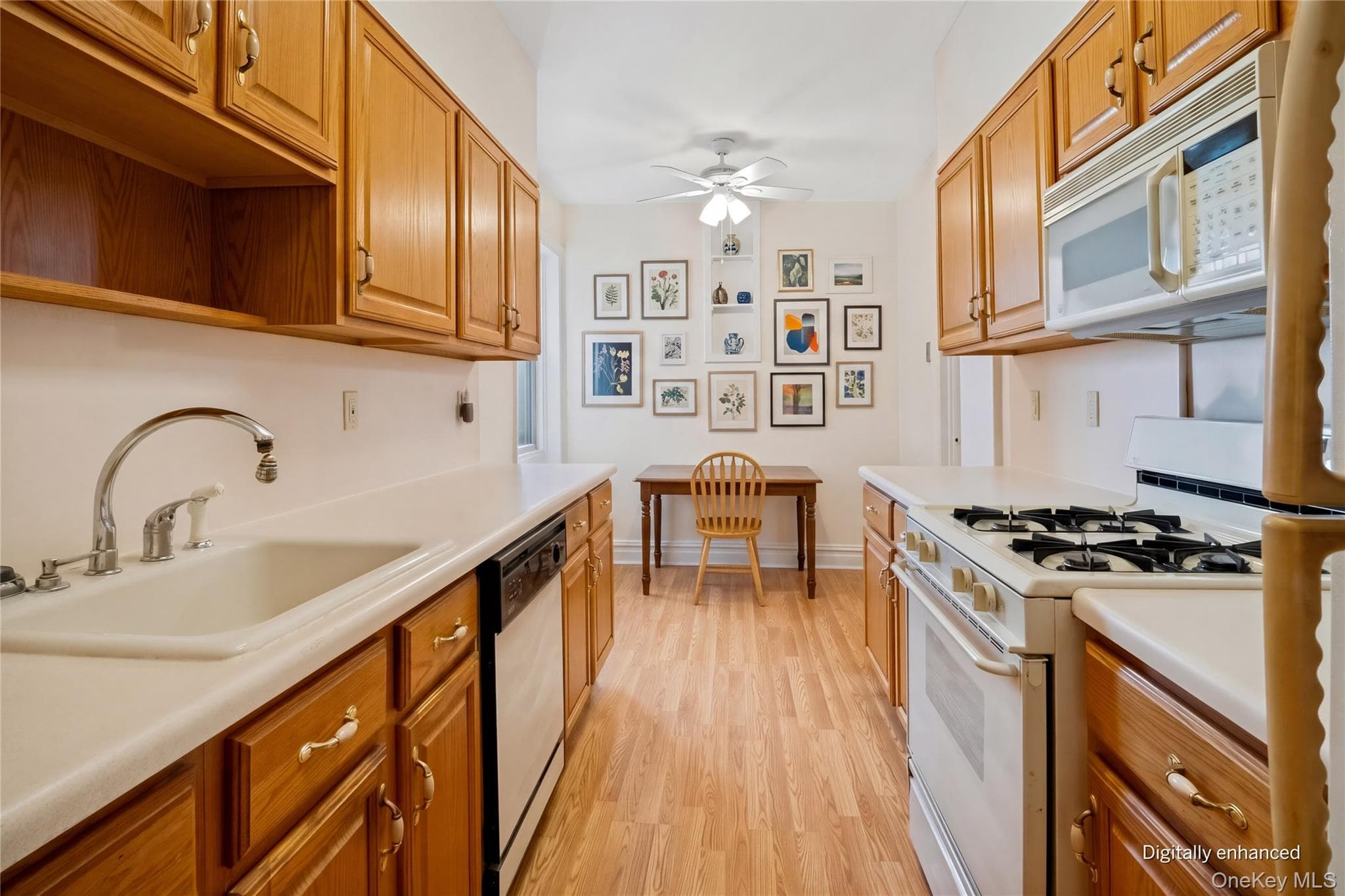 19 S Broadway Unit: 5 D thumbnail 5