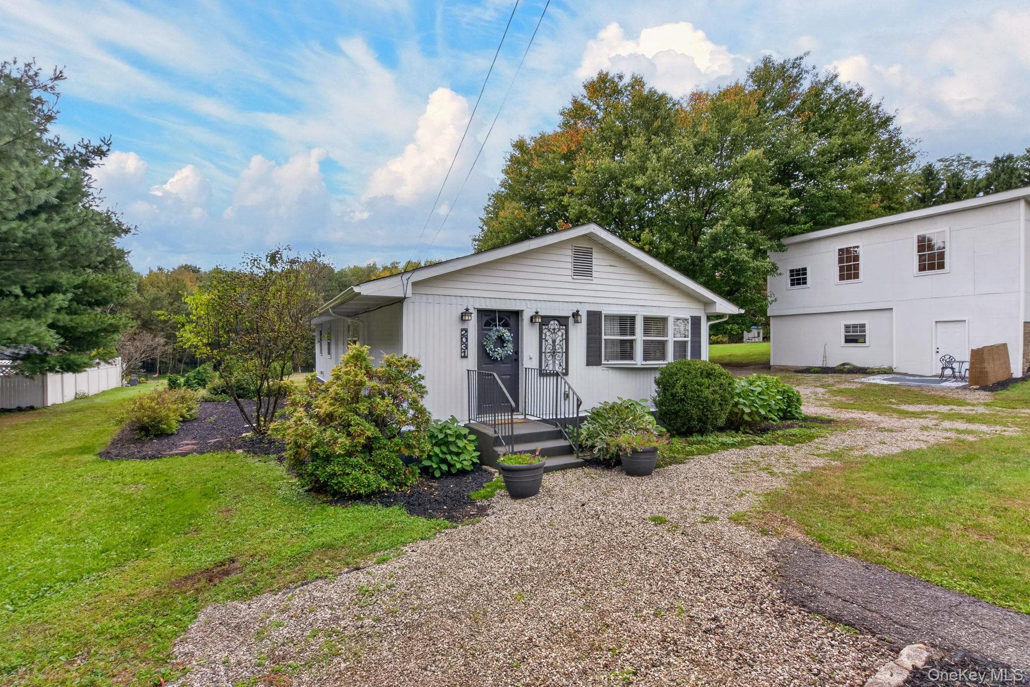 2031 State Route 17k, Montgomery