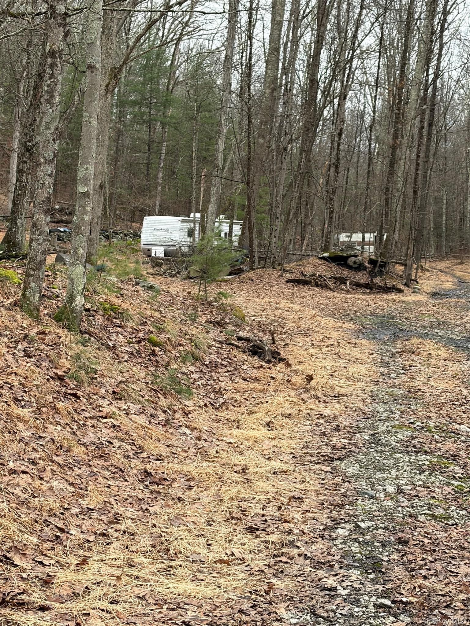 Red Hill Road thumbnail 12
