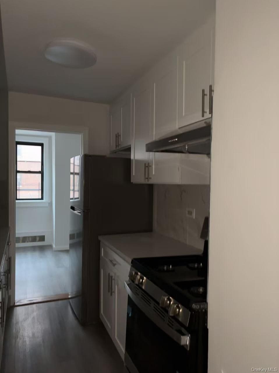 5530 98 Place Unit: 2B thumbnail 4