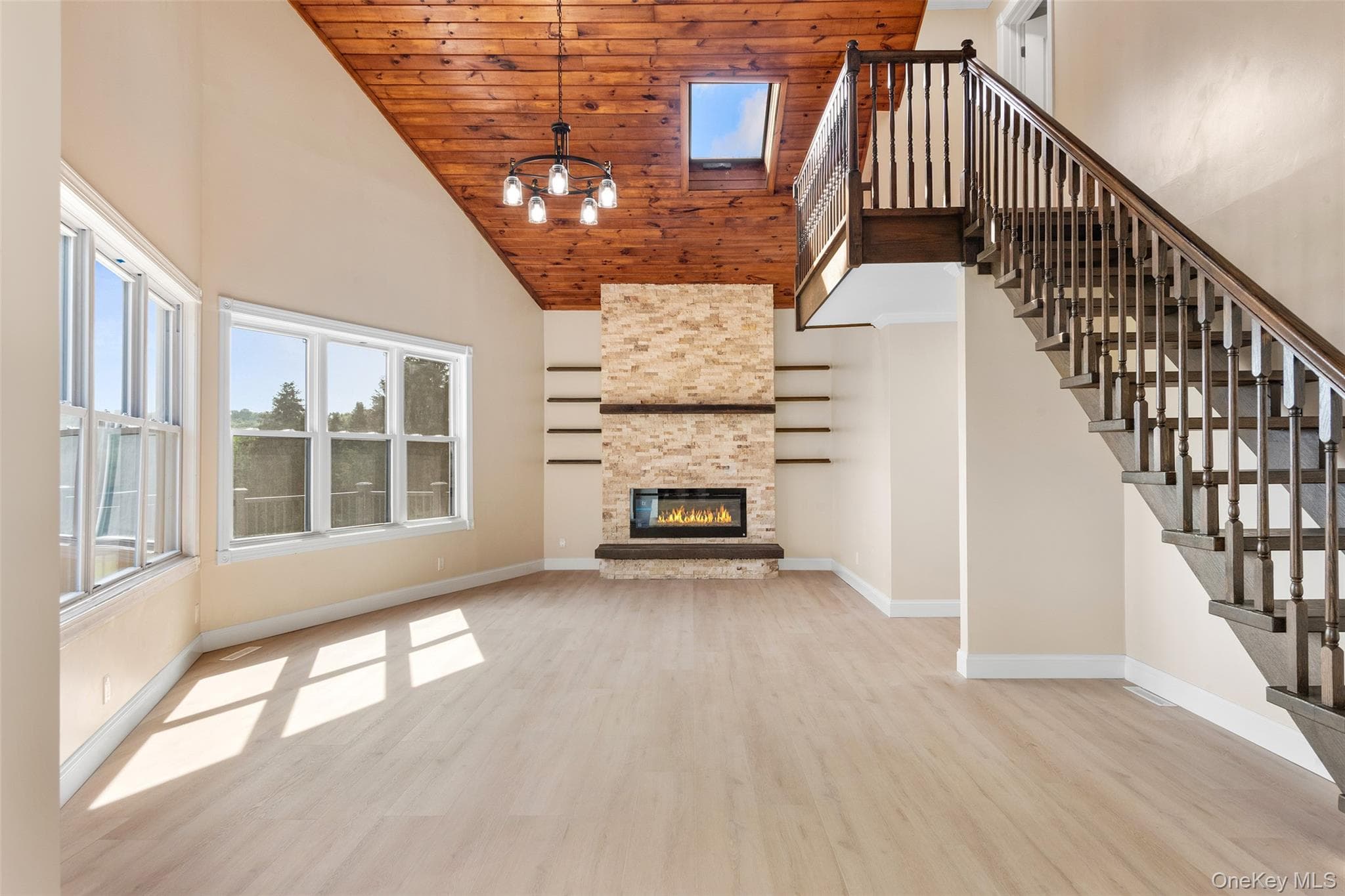 1534 Brownell Road thumbnail 8