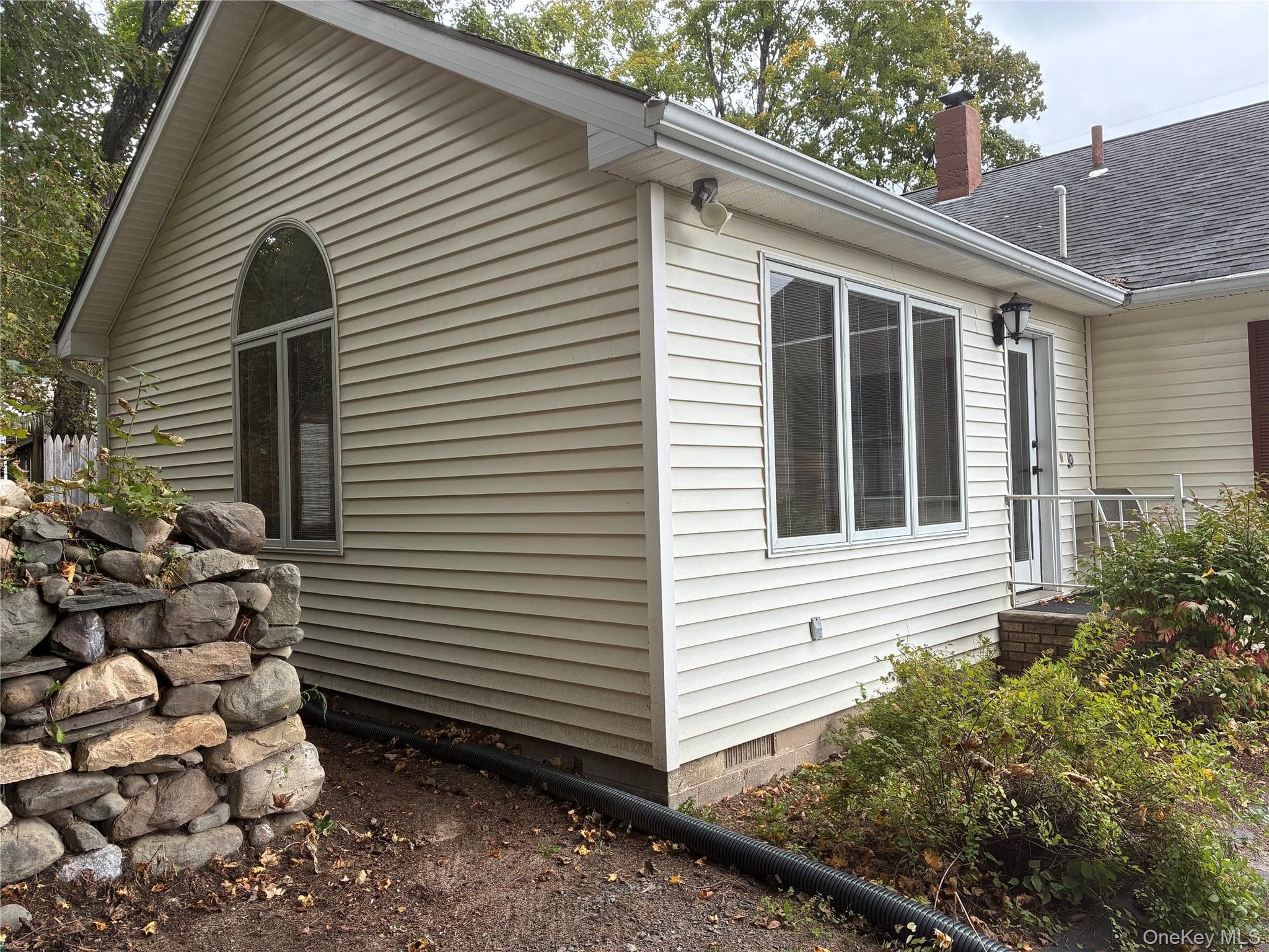 22 Farnum Street thumbnail 4