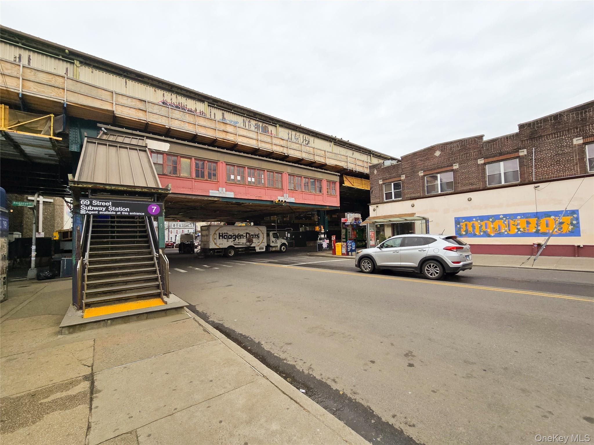 4021 69th Street thumbnail 7