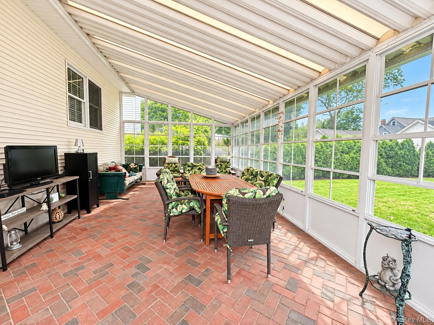 20 Munson Place thumbnail 11