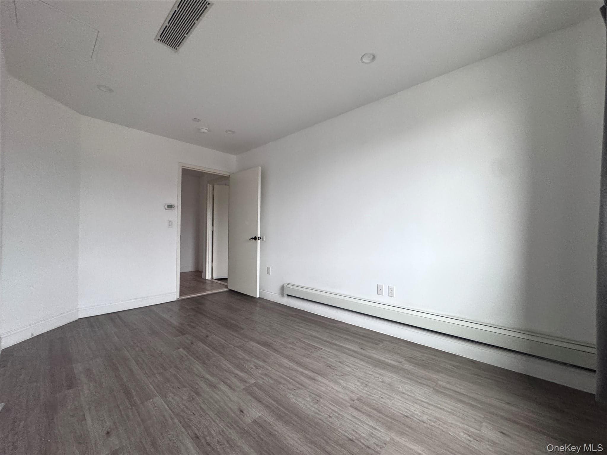 136-20 Booth Memorial Avenue Unit: 3A thumbnail 14