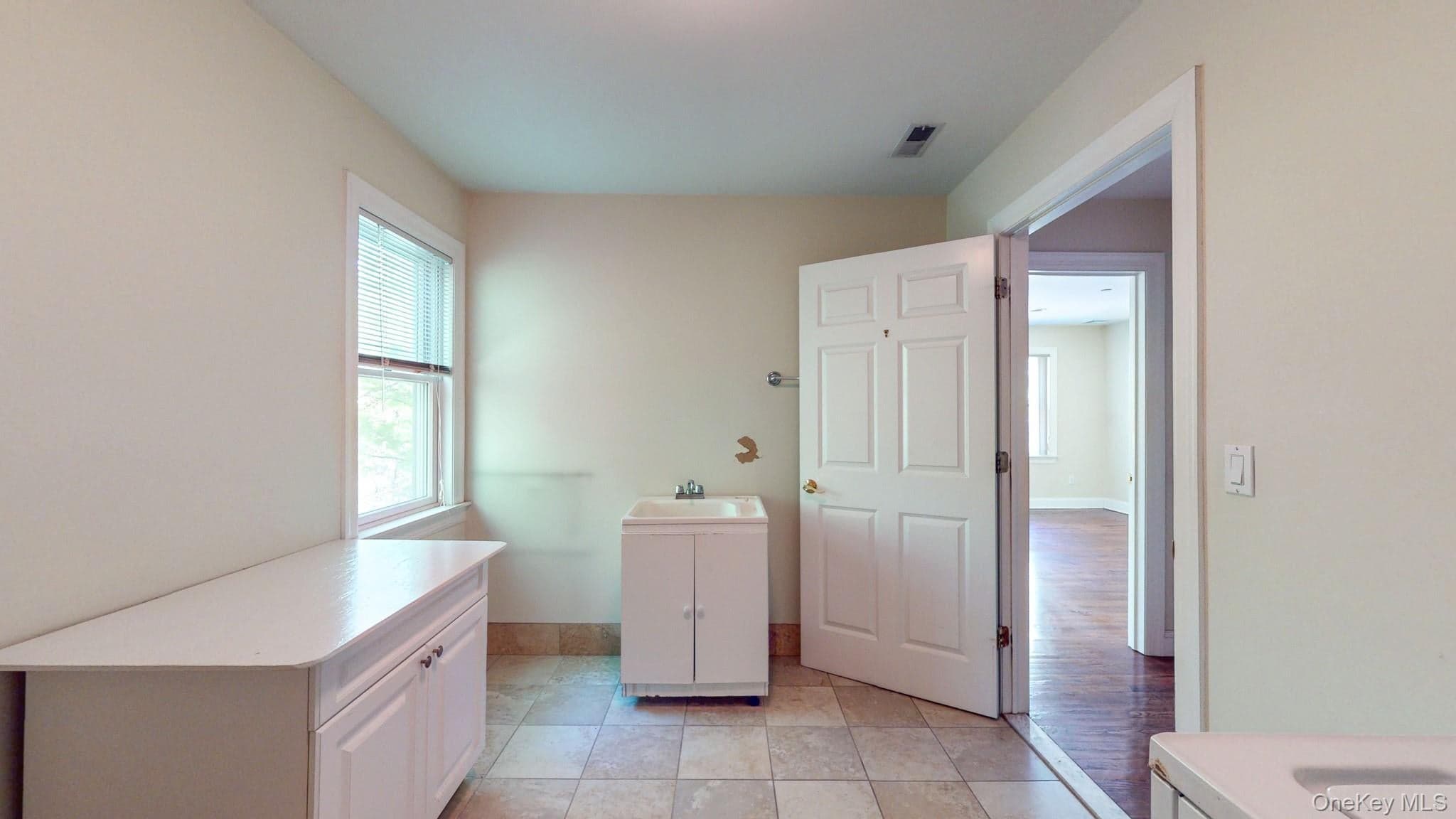 34 Glenwood Road thumbnail 47