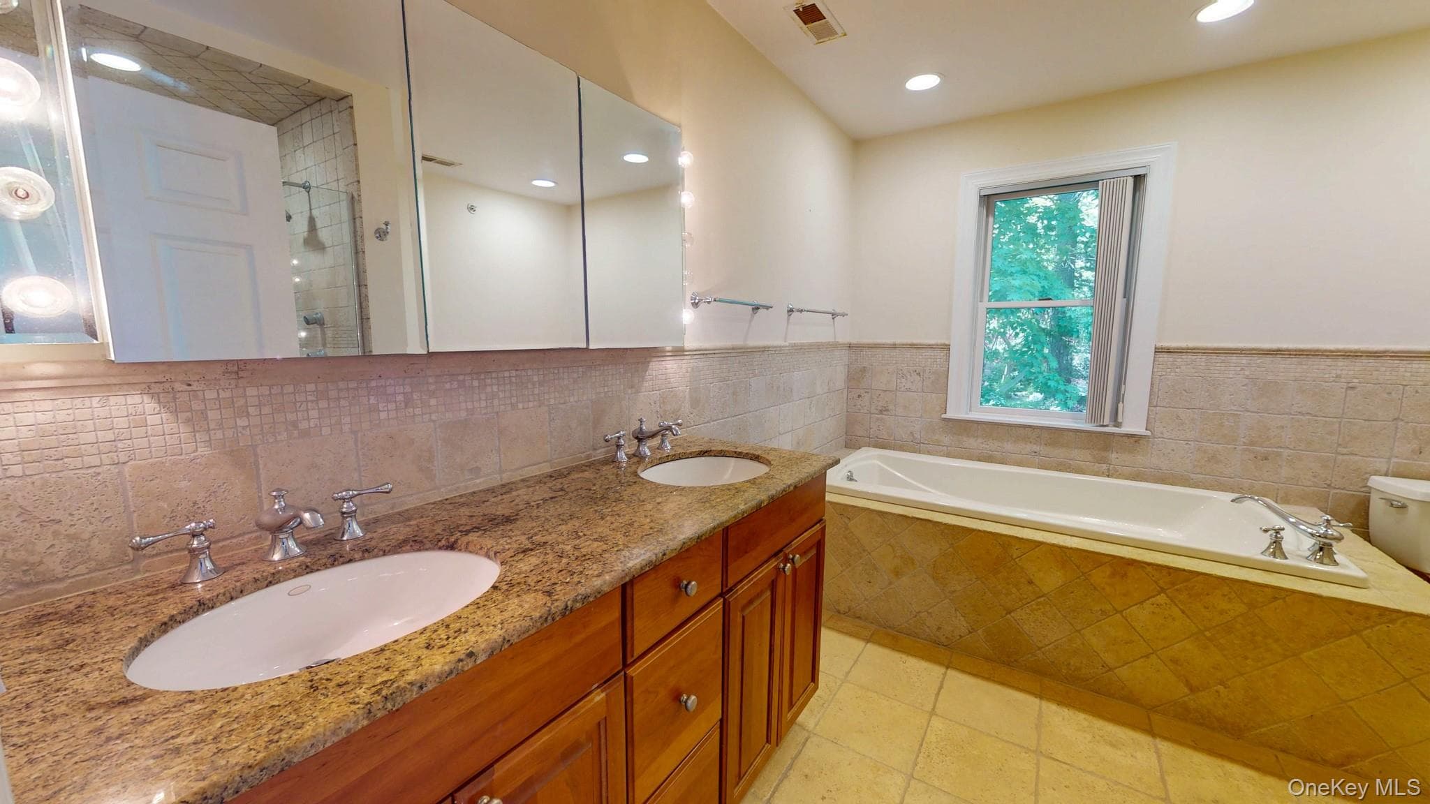 34 Glenwood Road thumbnail 45