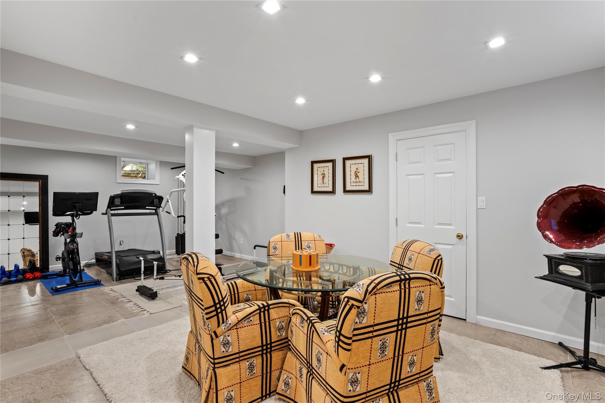 705 Gus Drive thumbnail 24