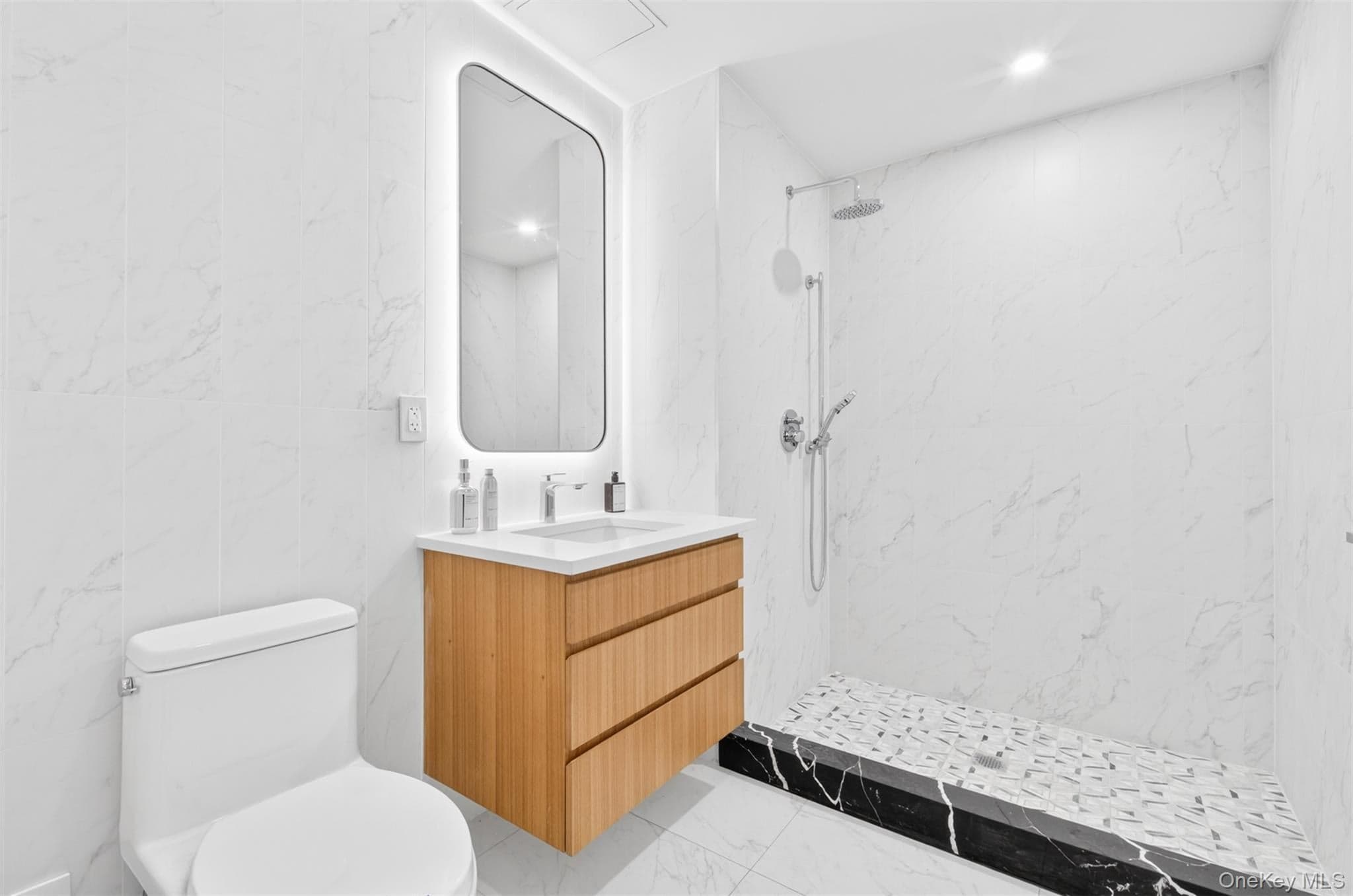 133-25 37th Avenue Unit: 7B thumbnail 22