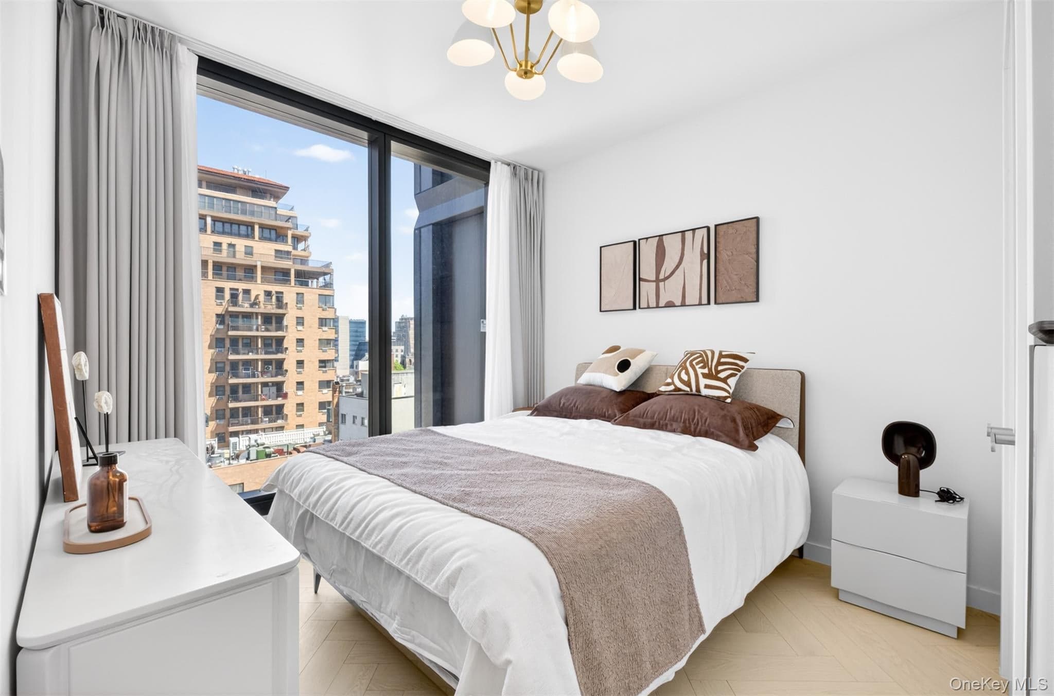 133-25 37th Avenue Unit: 7B thumbnail 6