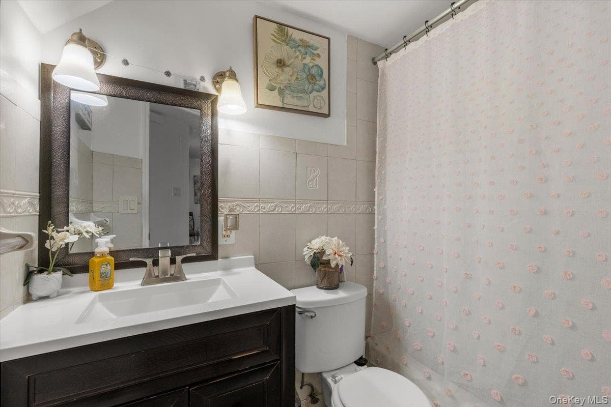 3303 Eastchester Road thumbnail 17