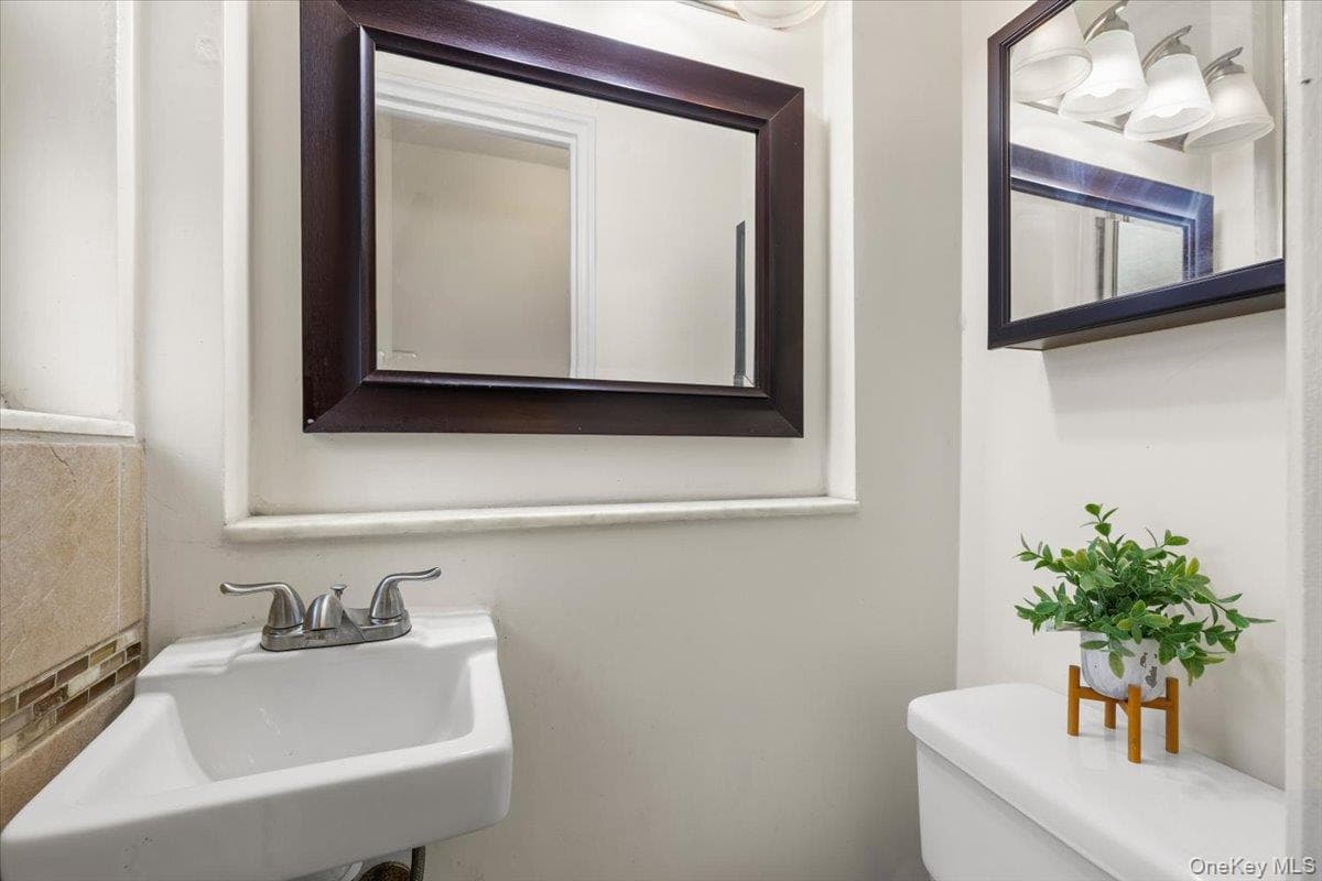 3303 Eastchester Road thumbnail 14