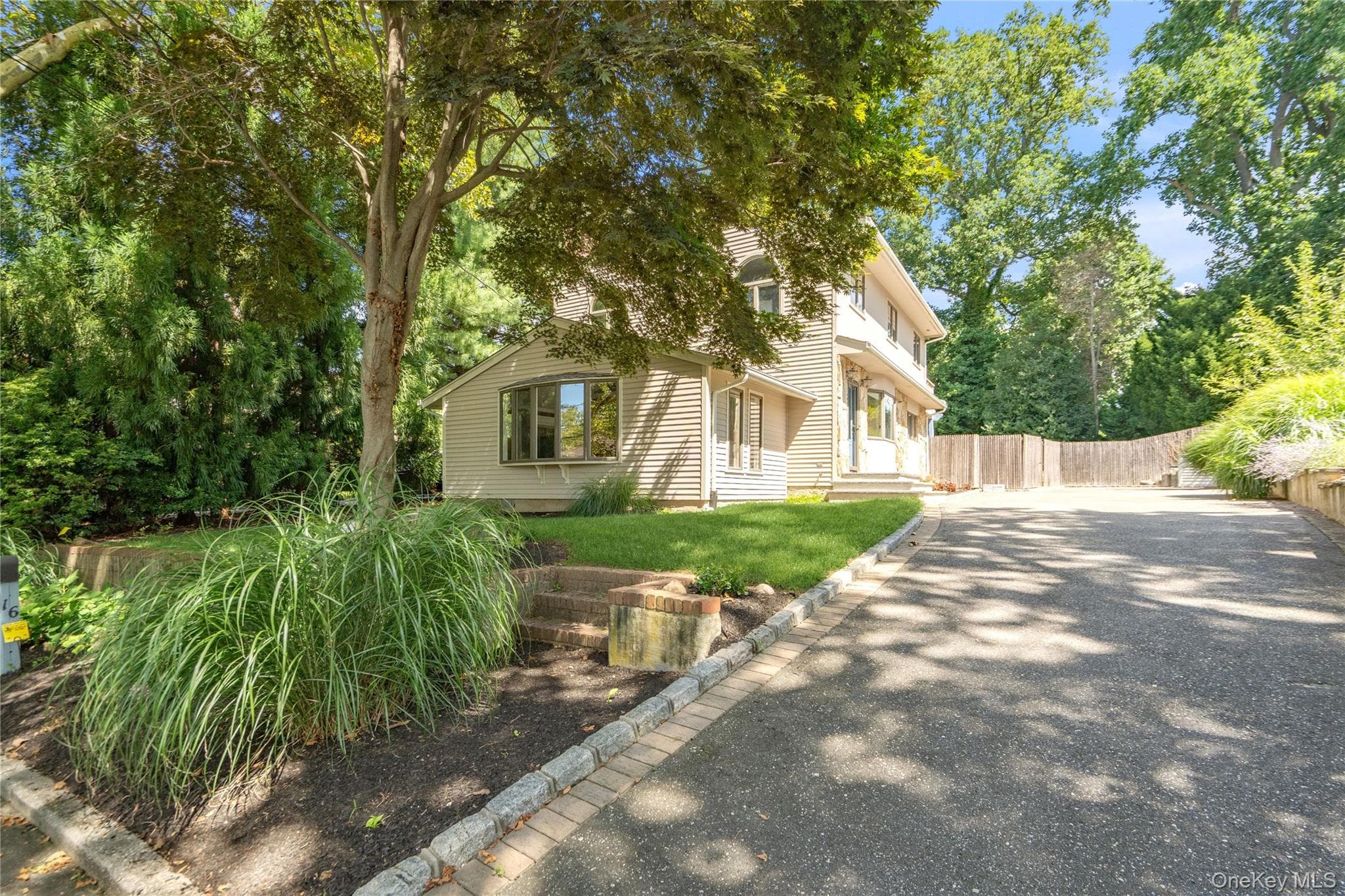 16 Westview Road thumbnail 2