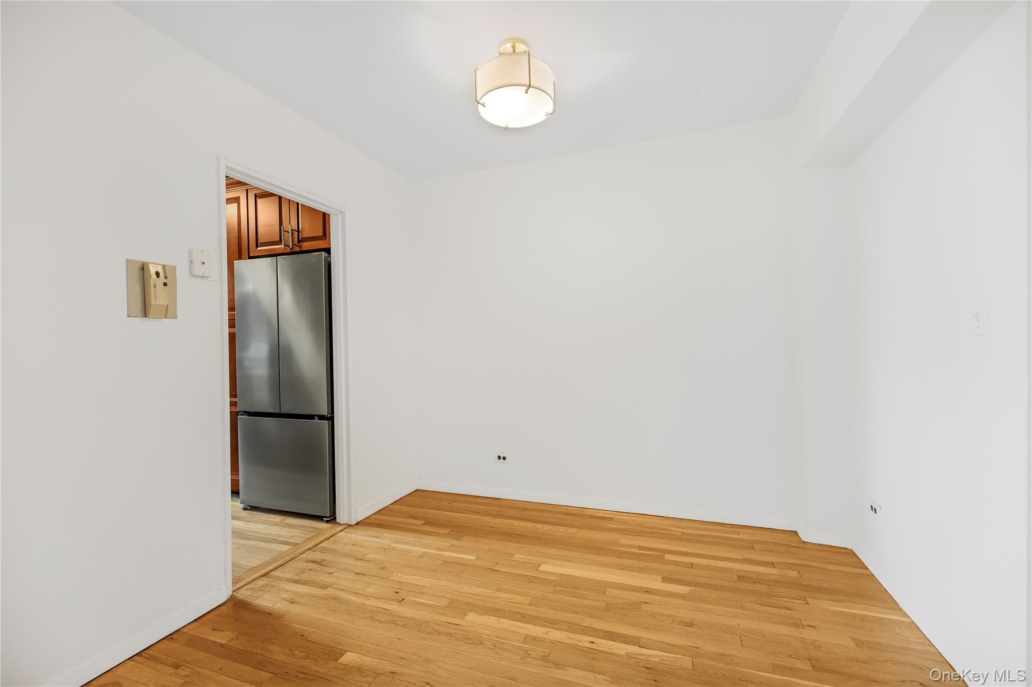 525 W 235th Street Unit: 6E thumbnail 10